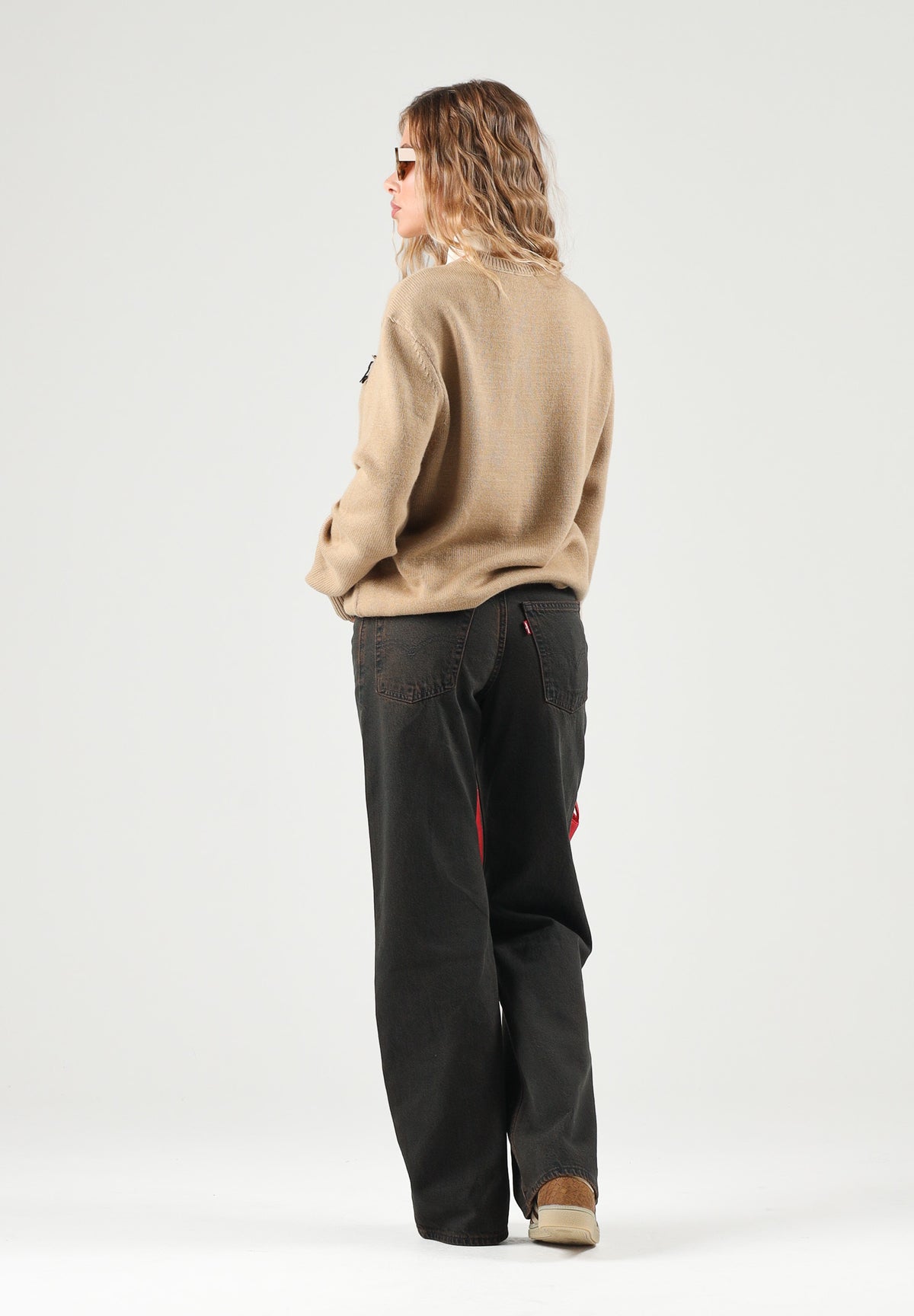 DIESEL Maglione girocollo sandy-sabbia per donna, ragazza e bambina con grafica logo stampata. J02981KYAYX K708 DIESEL