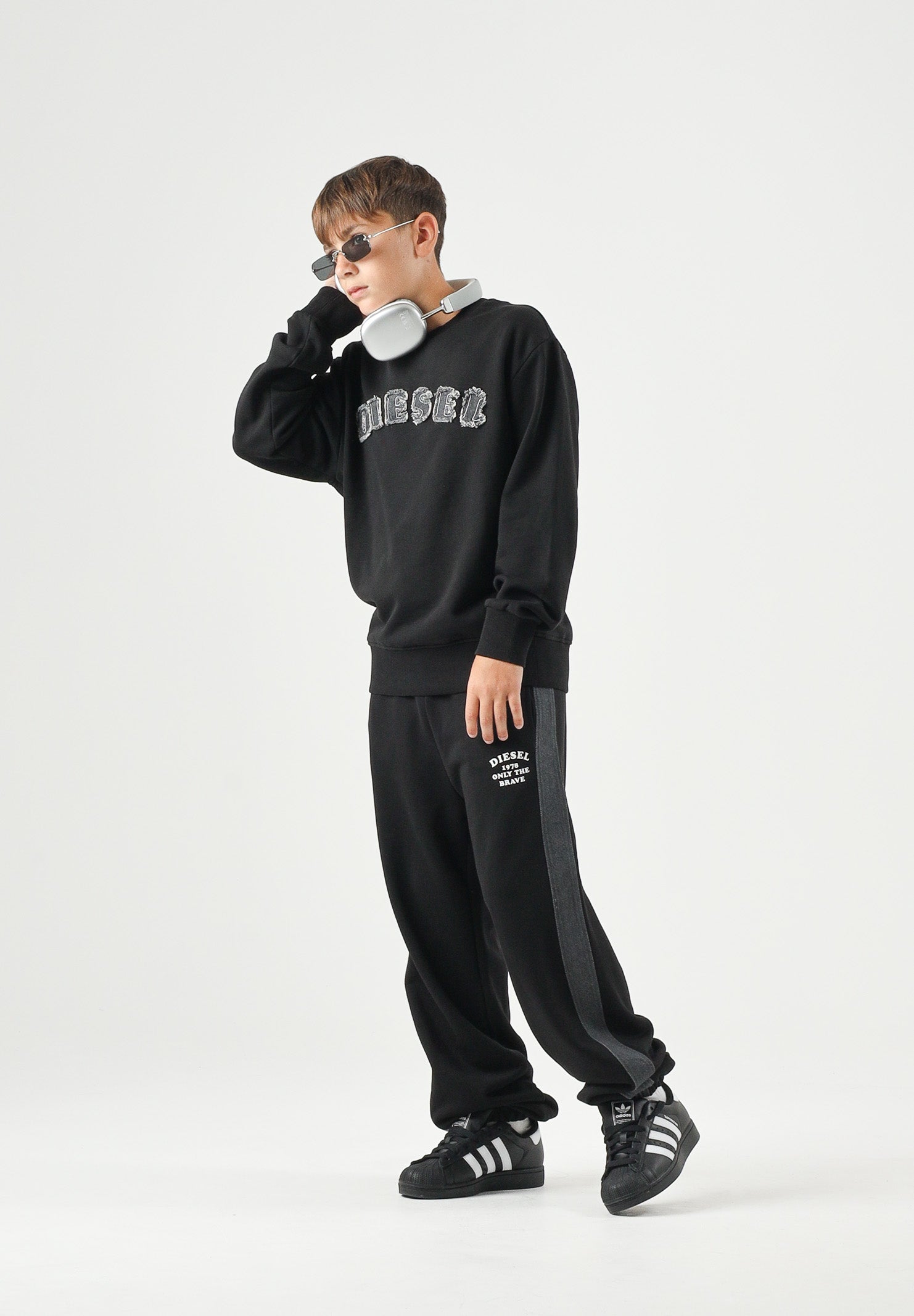 DIESEL Pantalone jogger PTEAN nero, per donna, ragazzi e bambini con bande laterali J029830GEAD K900 DIESEL