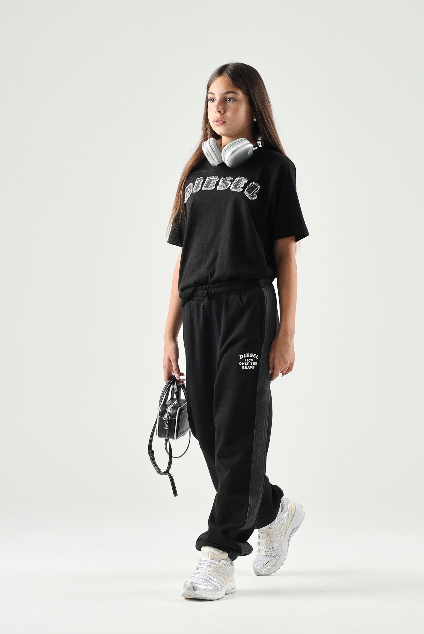 DIESEL Pantalone jogger PTEAN nero, per donna, ragazzi e bambini con bande laterali J029830GEAD K900 DIESEL