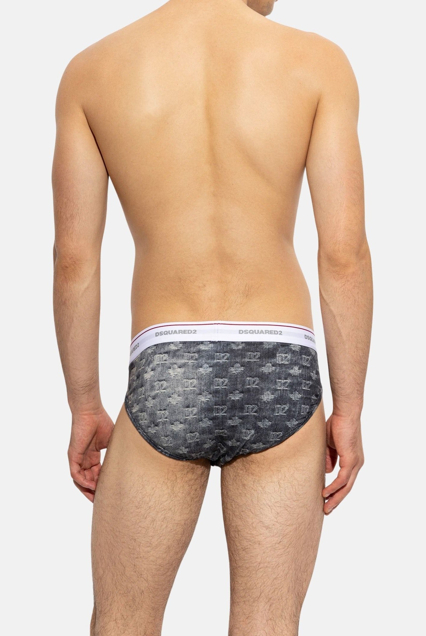 D9L826400 454 DSQUARED
