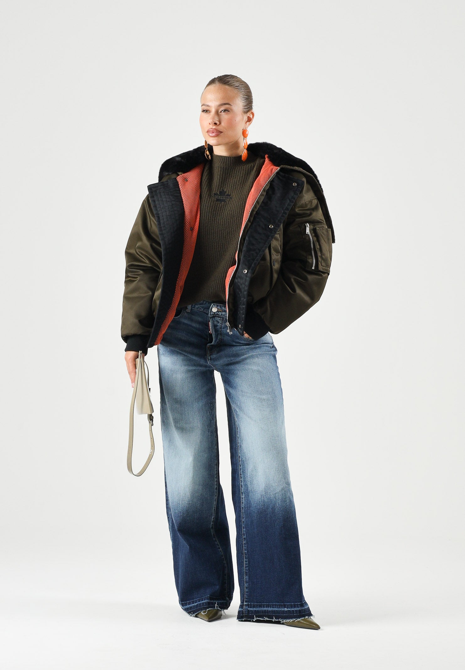 DSQUARED2 Bomber tarmac green per donna, ragazzi e bambini con collo in eco-pelliccia DQ3412D0AIB DQ558 DSQUARED2