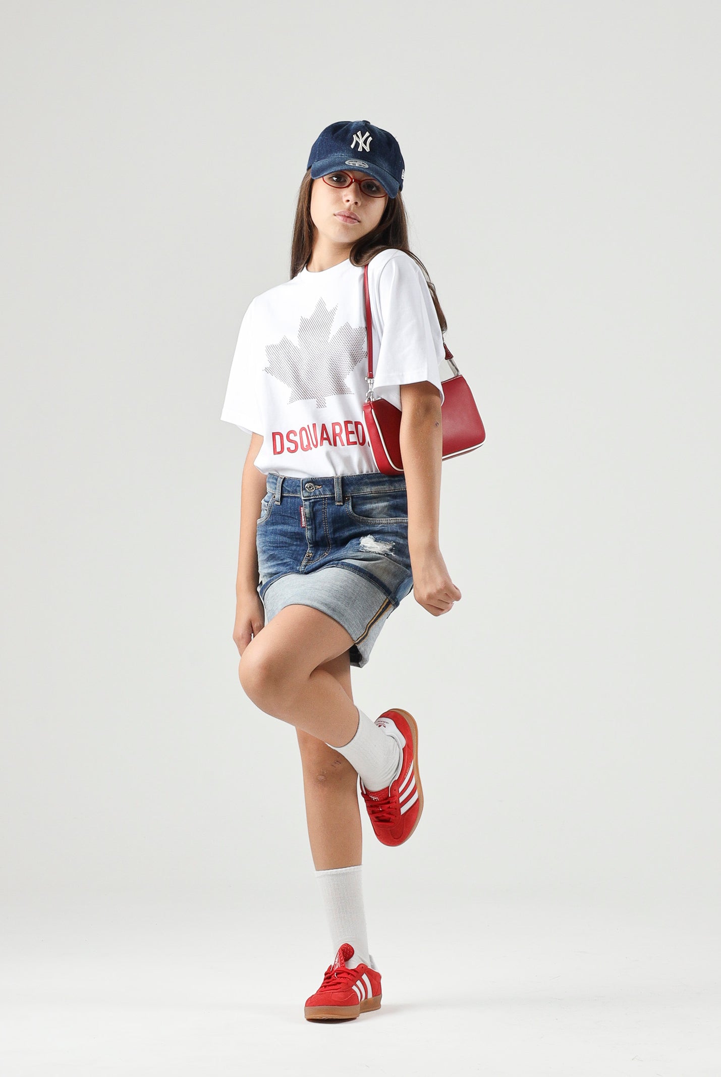 DSQUARED2 T-shirt manica corta bianca per donna, ragazzi e bambini con logo centrale DQ3434D0AJ5 DQ100 DSQUARED2