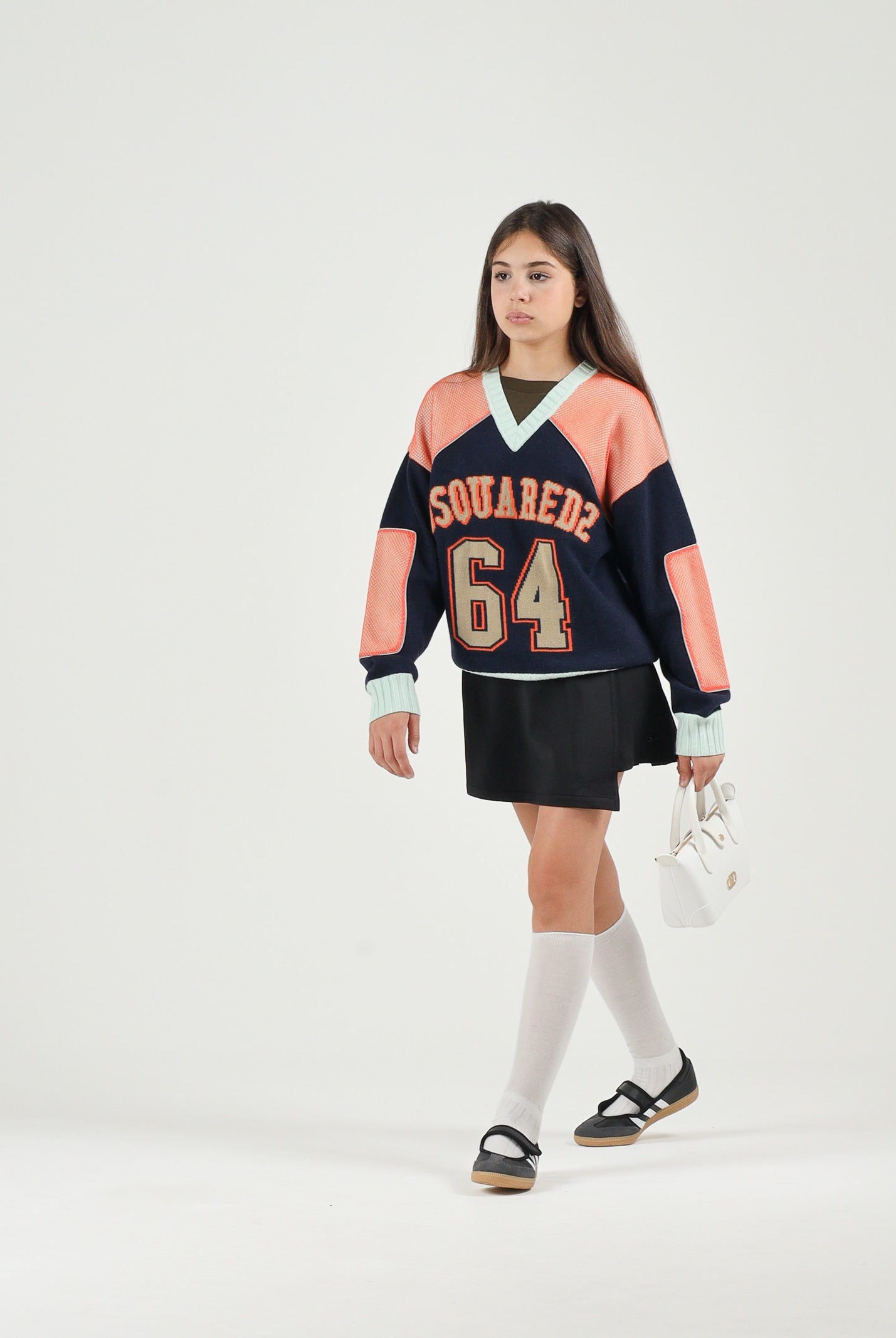 DSQUARED2 Maglione VARSITY nayvy-blu per donna, ragazzi e bambini <BR/>con logo numerico ricamato. DQ3438D0AII DQ864 DSQUARED2