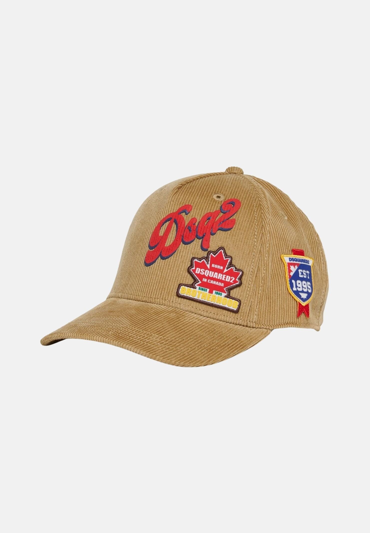 DSQUARED2 CappelloMULTI PATCH baseball colore Lark beige per uomo e donna con applicazioni frontali DQ3532D0AJI DQ776 DSQUARED2