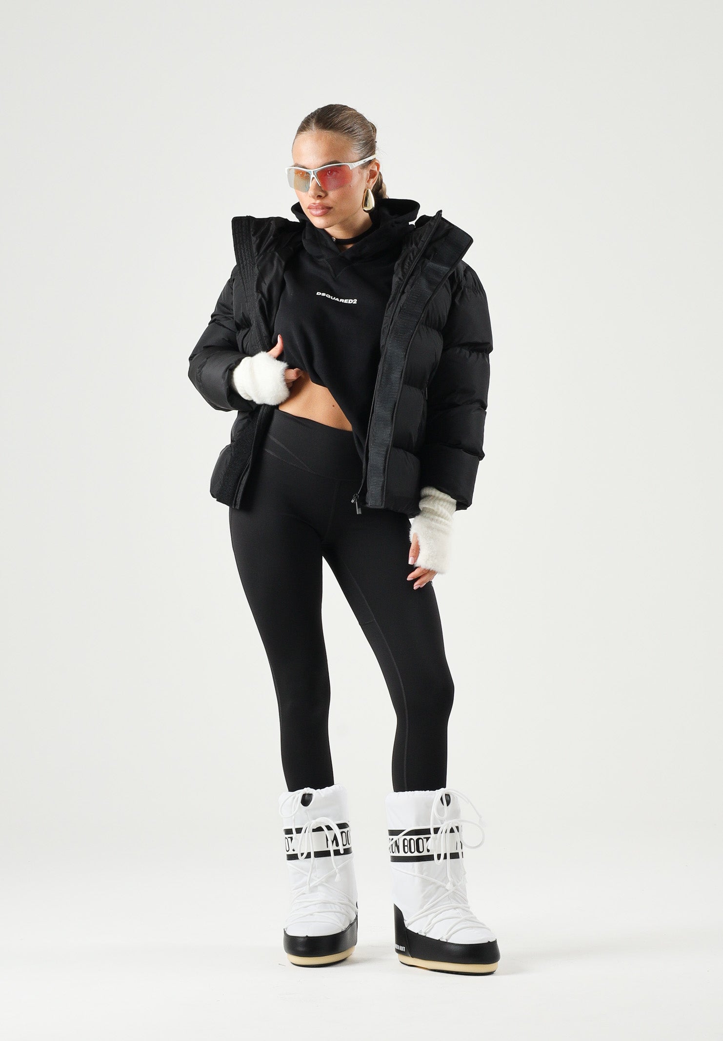 DSQUARED2 Felpa con cappuccio nera per donna, ragazzi e bambini con logo frontale. DQ3557D0AIZ DQ900 DSQUARED2