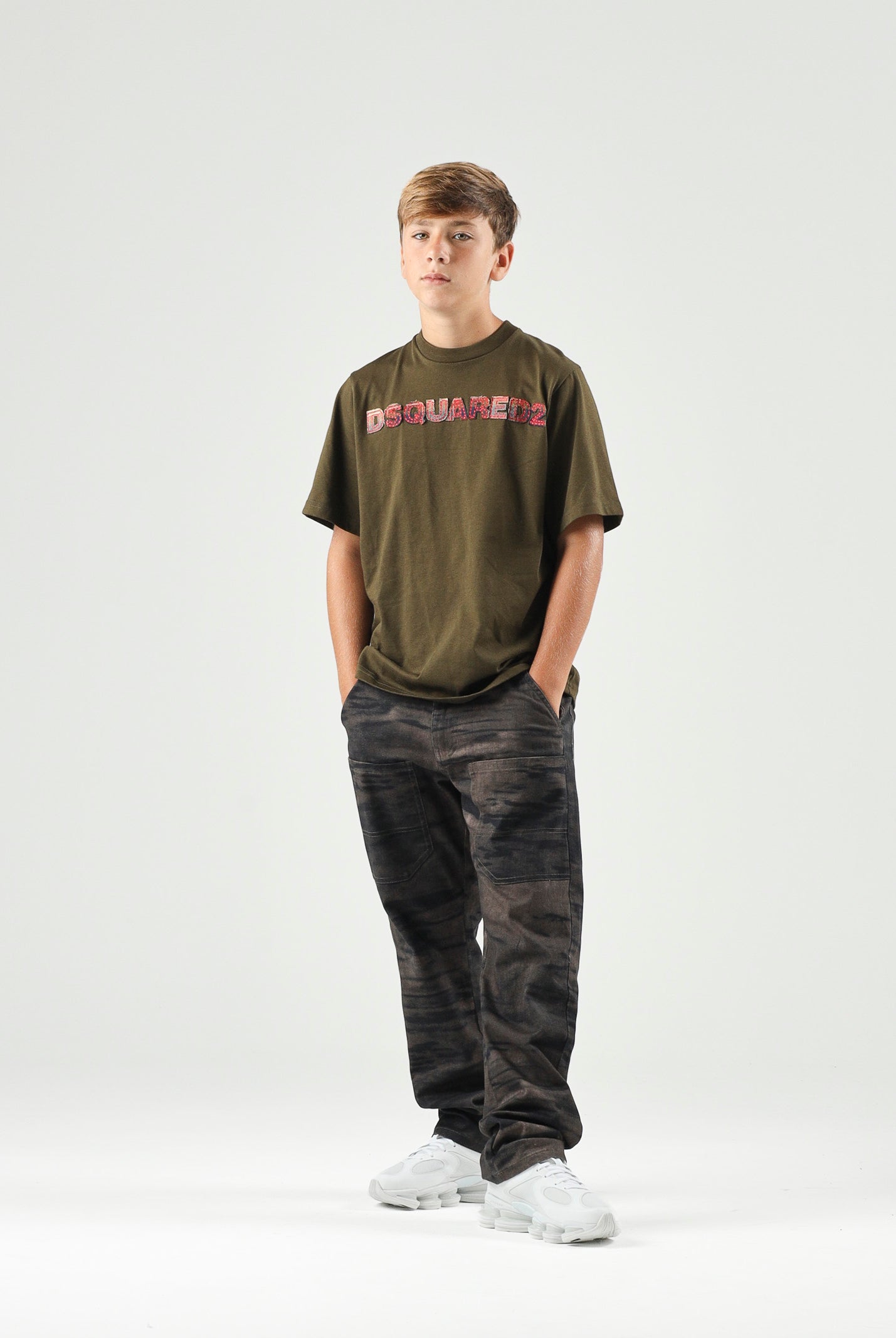 DSQUARED2 T-shirt LOGO-APPLIQUÉ tarmac- verde per donna, ragazzi e bambini DQ3560D0AJ1 DQ558 DSQUARED2