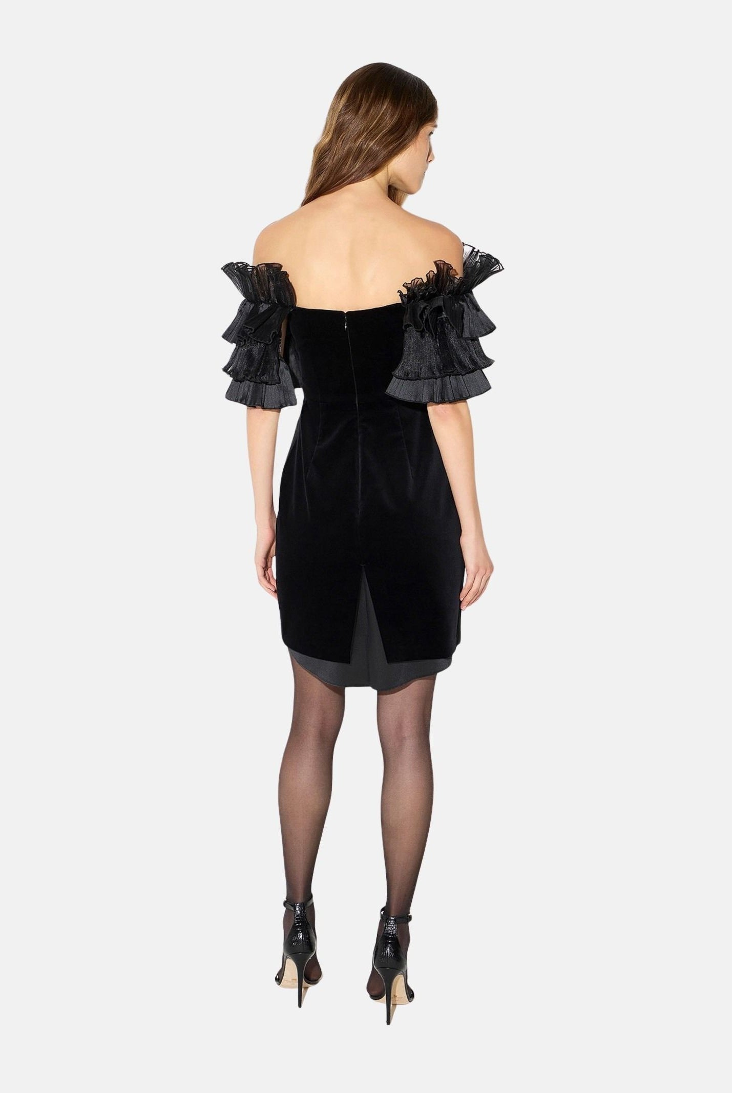 ELISABETTA FRANCHI Abito corto nero da donna con scollo omerale e balze in tulle AB01467E2 110 ELISABETTA FRANCHI