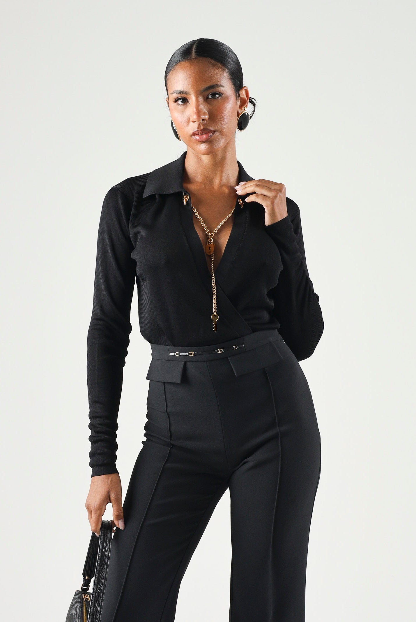 ELISABETTA FRANCHI Body in filato di viscosa nero da donna con catena gioielo<BR/> BK03S66E2 110 ELISABETTA FRANCHI