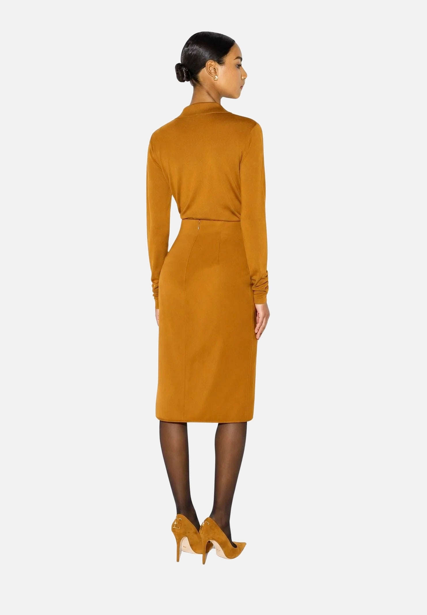 ELISABETTA FRANCHI Body in filato di viscosa ambra-giallo ocra da donna con catena gioiello<BR/> BK03S66E2 940 ELISABETTA FRANCHI