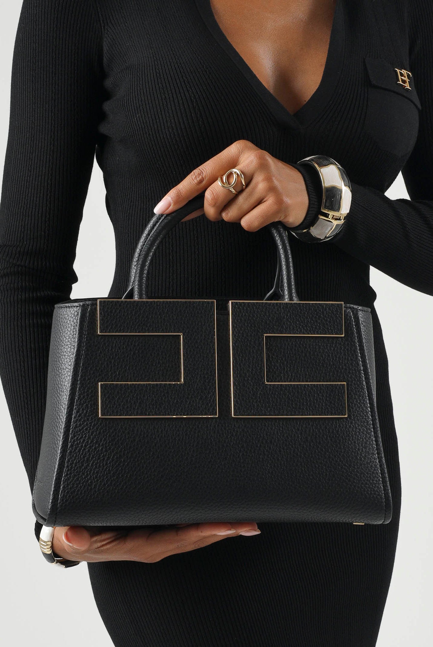 ELISABETTA FRANCHI Borsa TOTE nera da donna con maxi logo frontale. BS06A66E2 110 ELISABETTA FRANCHI