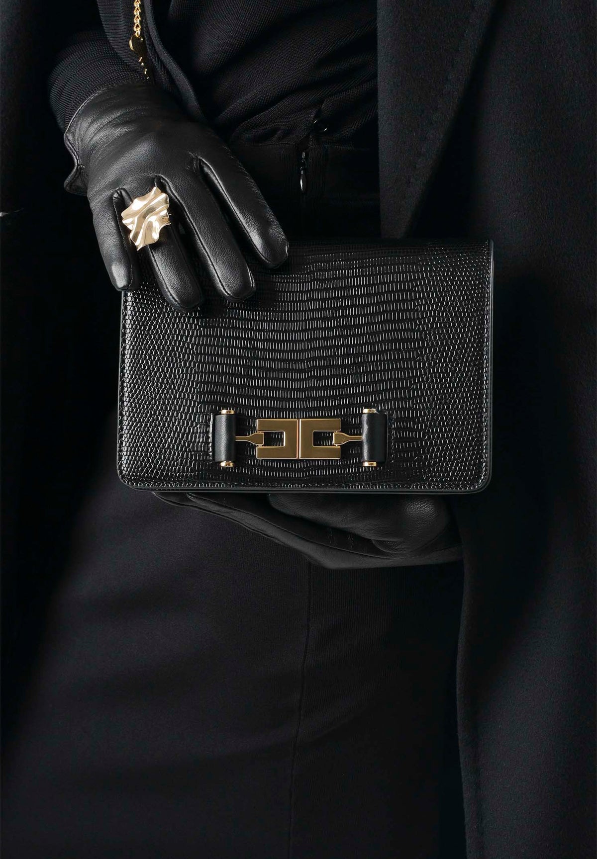 ELISABETTA FRANCHI Borsa a tracolla in eco-pelle nera da donna con catena groumette e stampa effetto lucertola<BR/> BS09A66E2 110 ELISABETTA FRANCHI