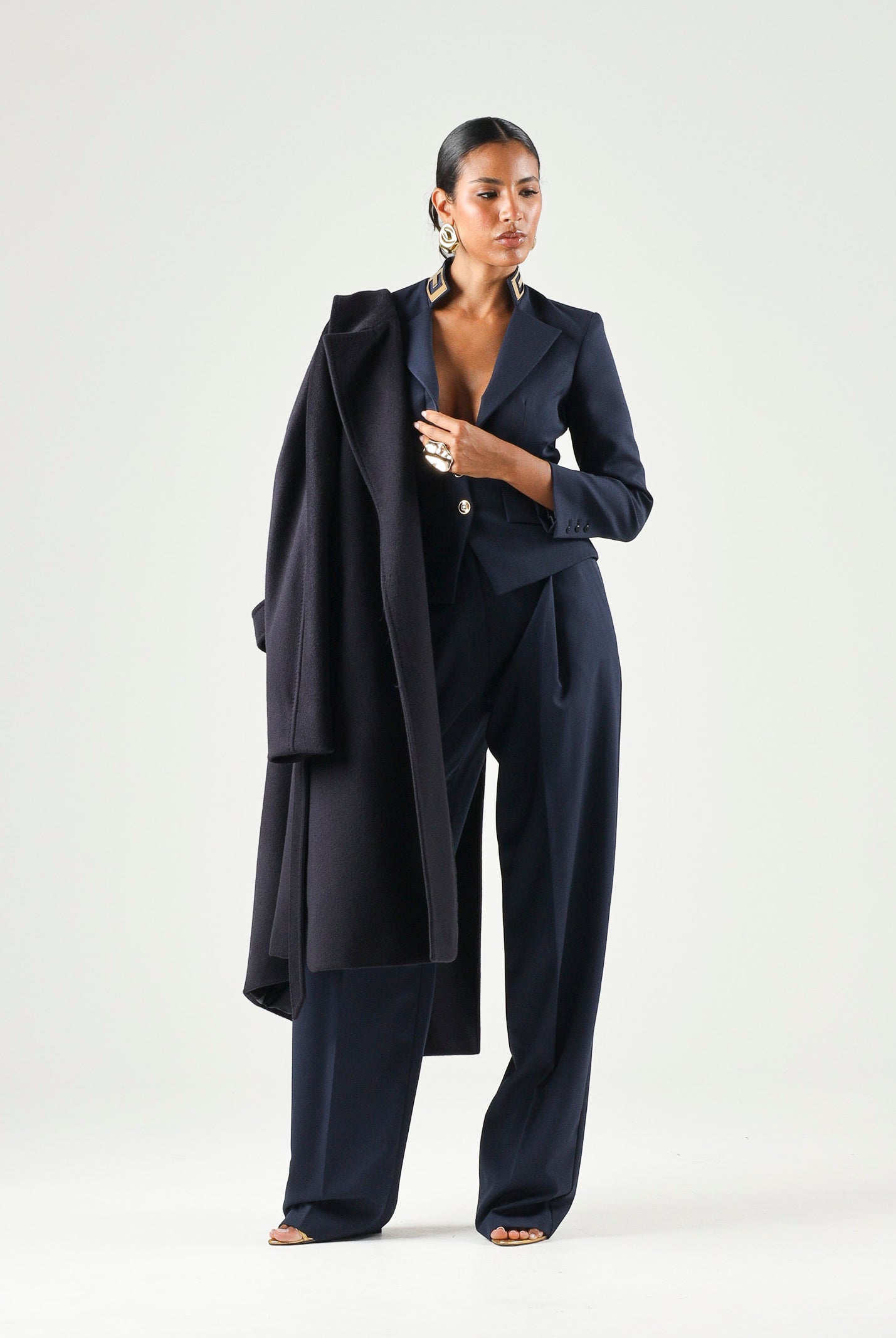ELISABETTA FRANCHI Giacca in GAMBARDINA navy blu da donna con placca dorata. GI24966E2 B75 ELISABETTA FRANCHI