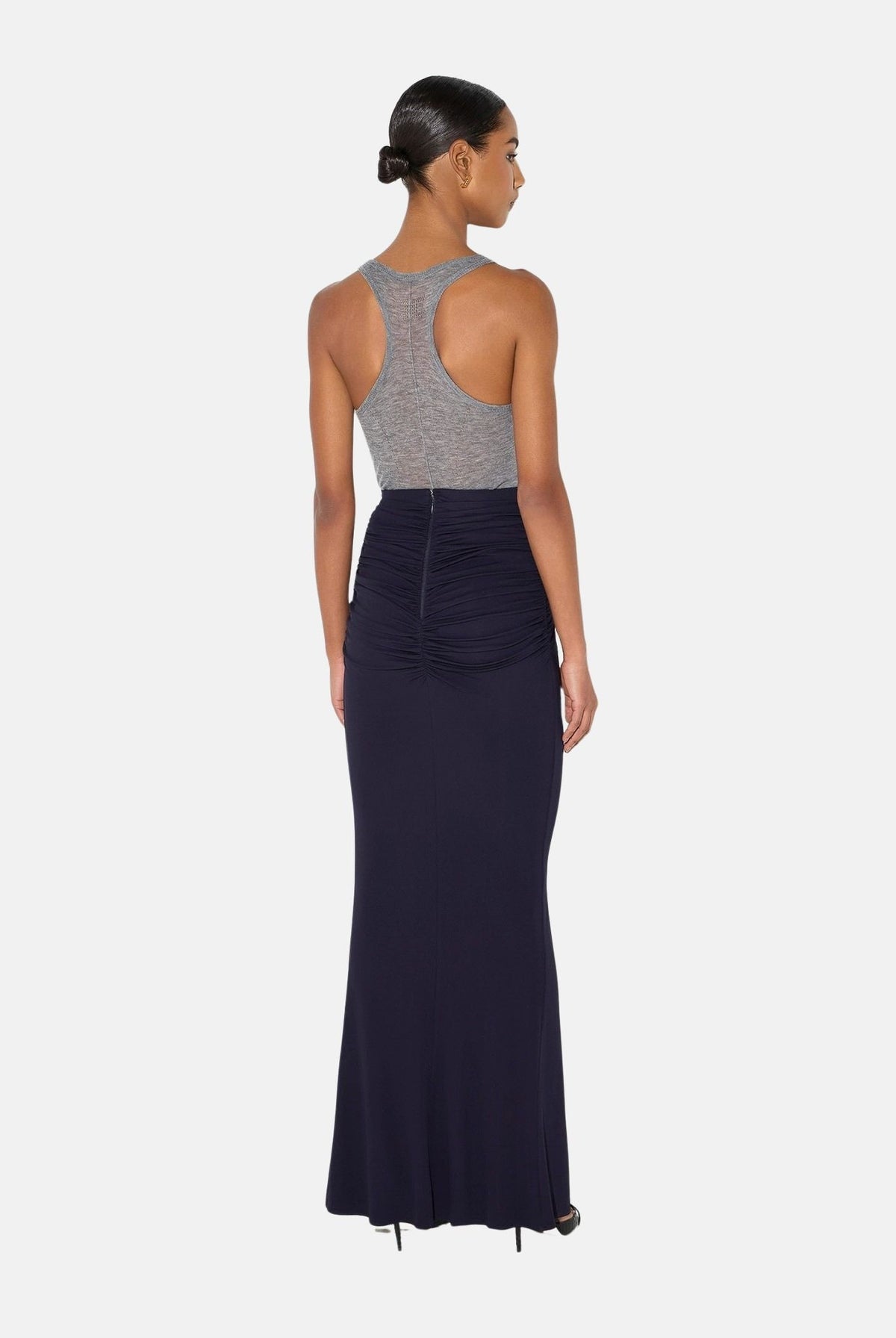 ELISABETTA FRANCHI Gonna lunga blu notte da donna con drappeggi e spacco anteriore.<BR/> GO25167E2 H88 ELISABETTA FRANCHI
