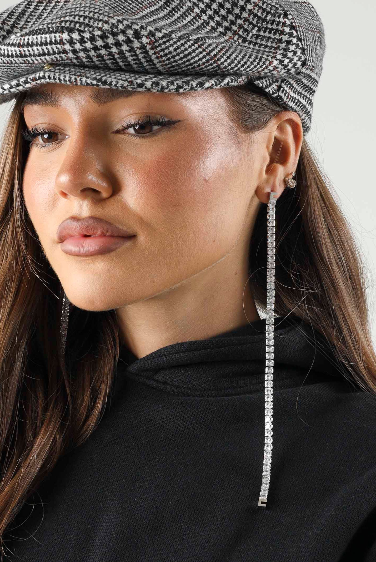 ELISABETTA FRANCHI Orecchini pendenti silver-argento da donna con applicazioni di cristalli OR20A67E2 346 ELISABETTA FRANCHI