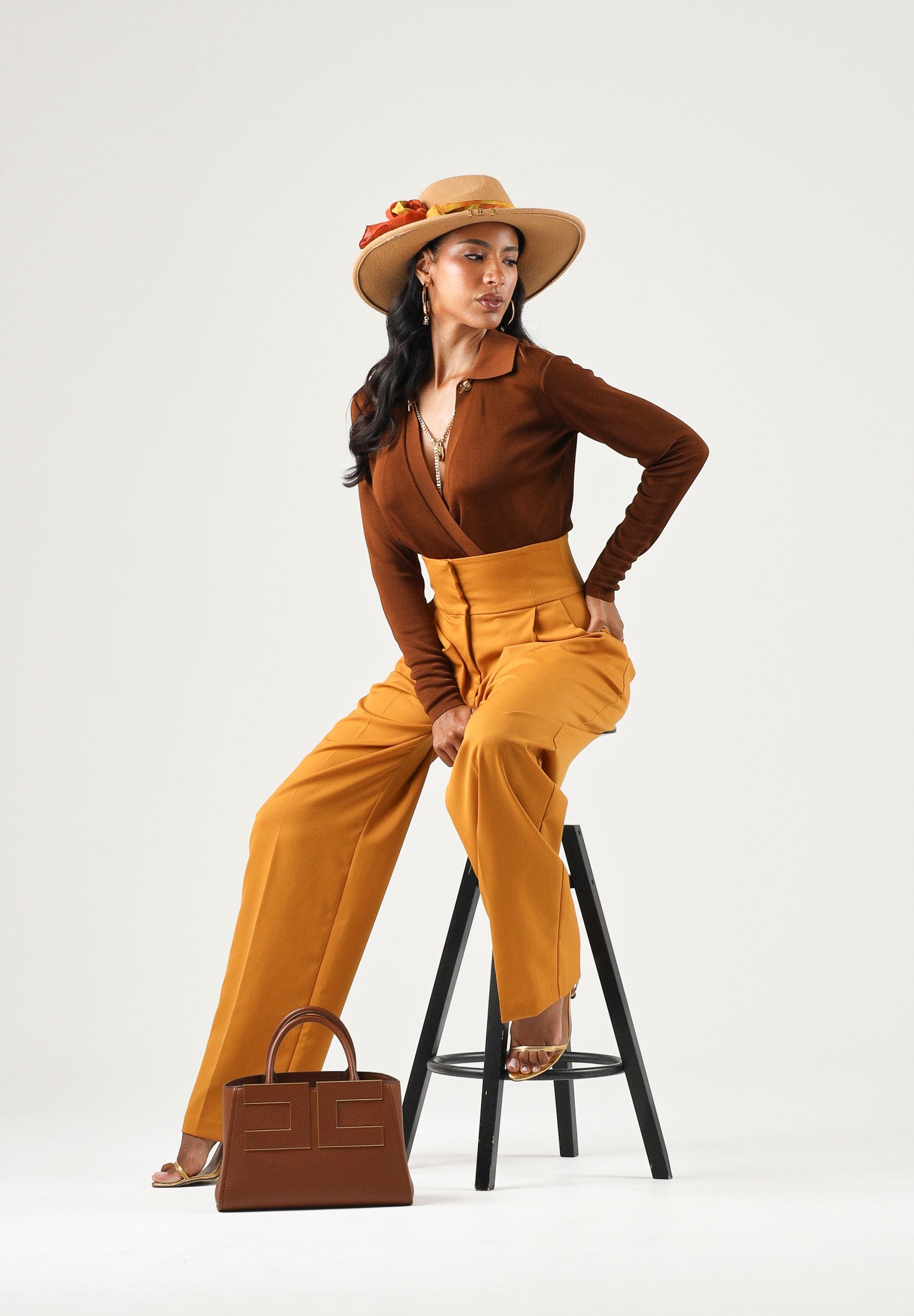 ELISABETTA FRANCHI Pantaloni a palazzo IN GABARDINA arancio da donna con linea ampia e piega stirata frontale PA17966E2 940 ELISABETTA FRANCHI
