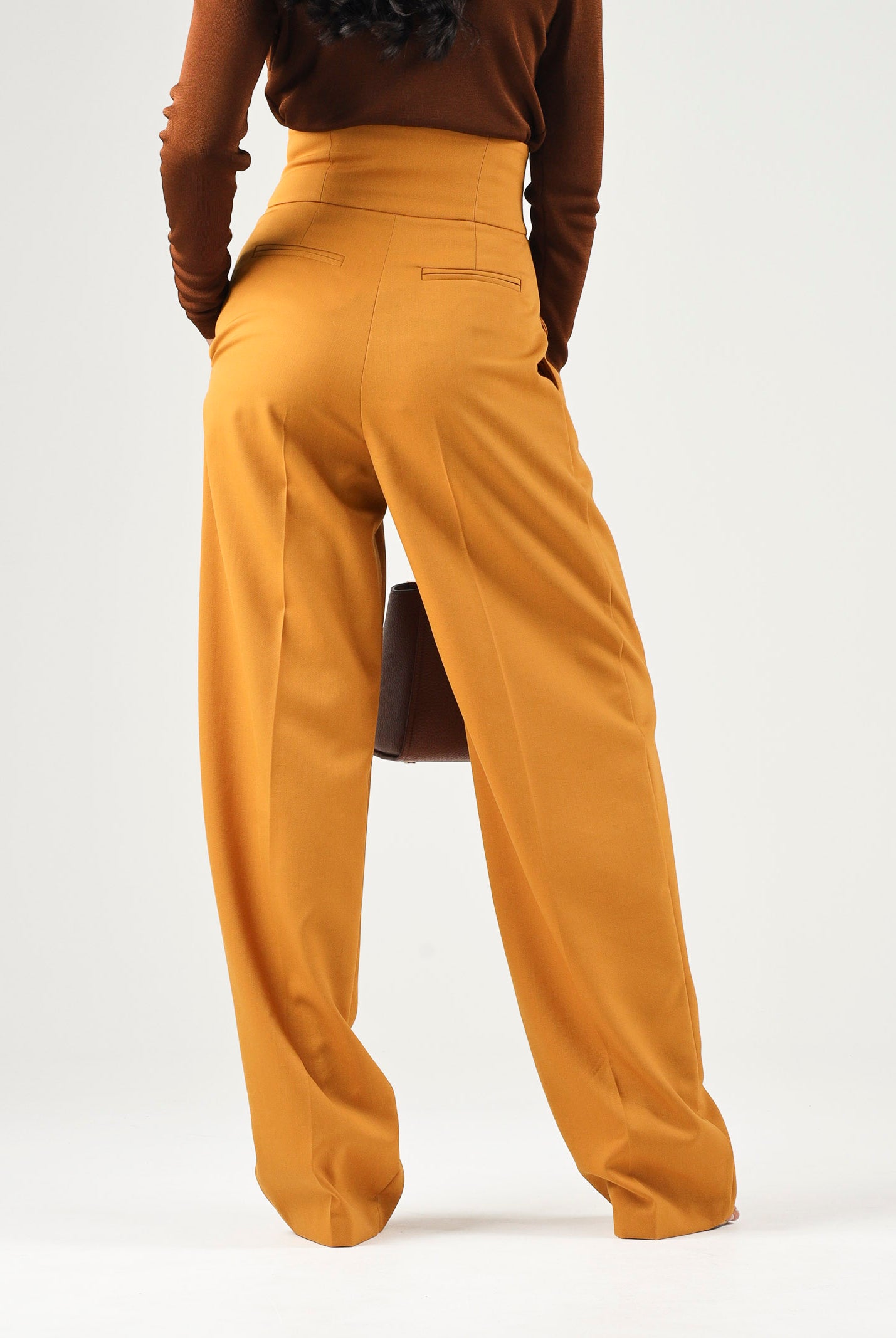 ELISABETTA FRANCHI Pantaloni a palazzo IN GABARDINA arancio da donna con linea ampia e piega stirata frontale PA17966E2 940 ELISABETTA FRANCHI