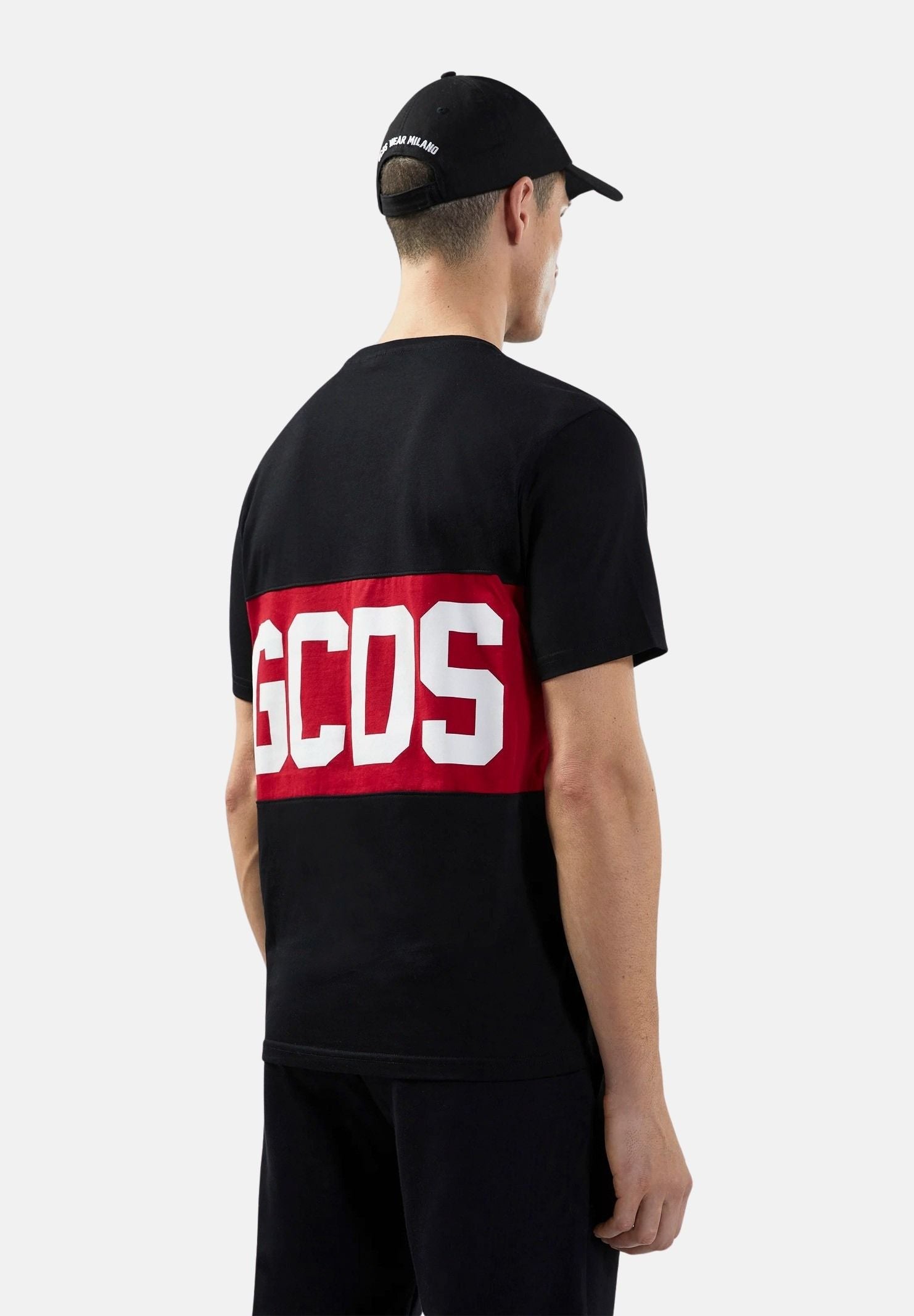 GCDS T-shirt a manica corta nera per uomo e donna con logo Z0MLQC140J101 999R GCDS