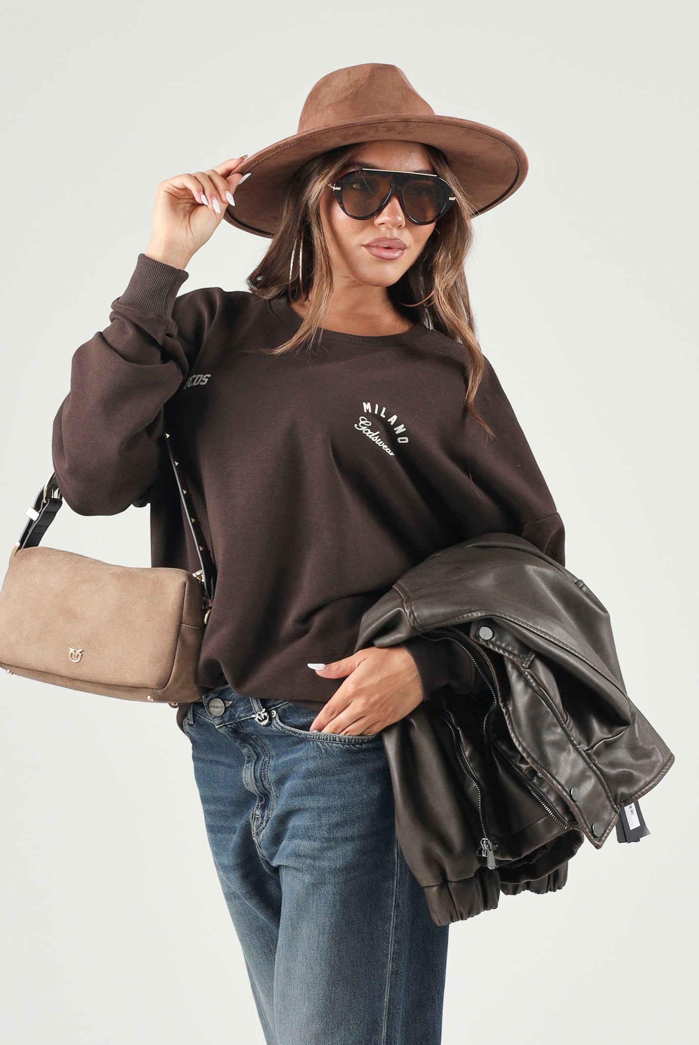 GCDS Felpa girocollo MINI LOGO SWEATSHIRT taupe-marrone per uomo e donna Z0MLQE215F245 393T GCDS