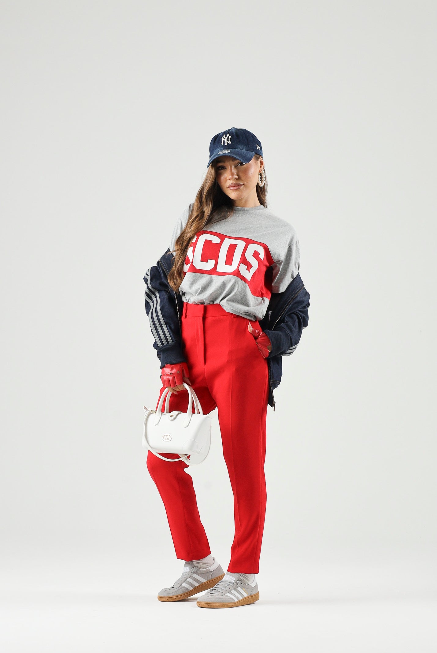 GCDS T-shirt manica corta neutro grigio-rosso per donna, ragazzi e bambini con maxi logo iconico Z0UJQC585J105 953R GCDS