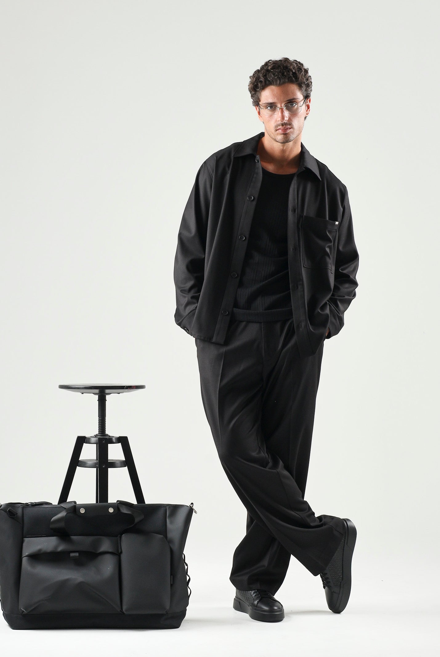 I'M BRIAN Camicia nera da uomo con taschino laterale CA3827 009 I'M BRIAN