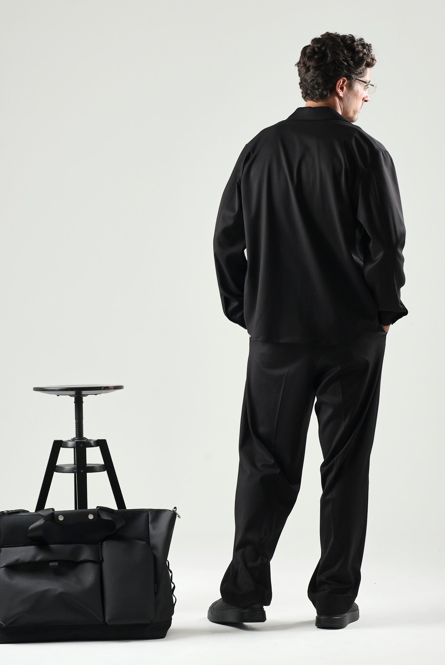 I'M BRIAN Camicia nera da uomo con taschino laterale CA3827 009 I'M BRIAN