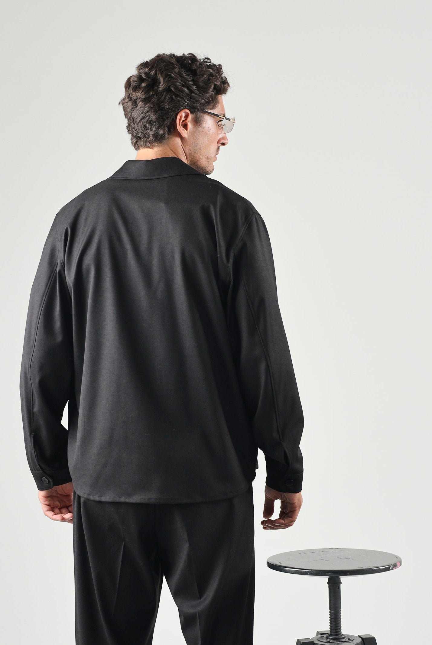 I'M BRIAN Camicia nera da uomo con taschino laterale CA3827 009 I'M BRIAN