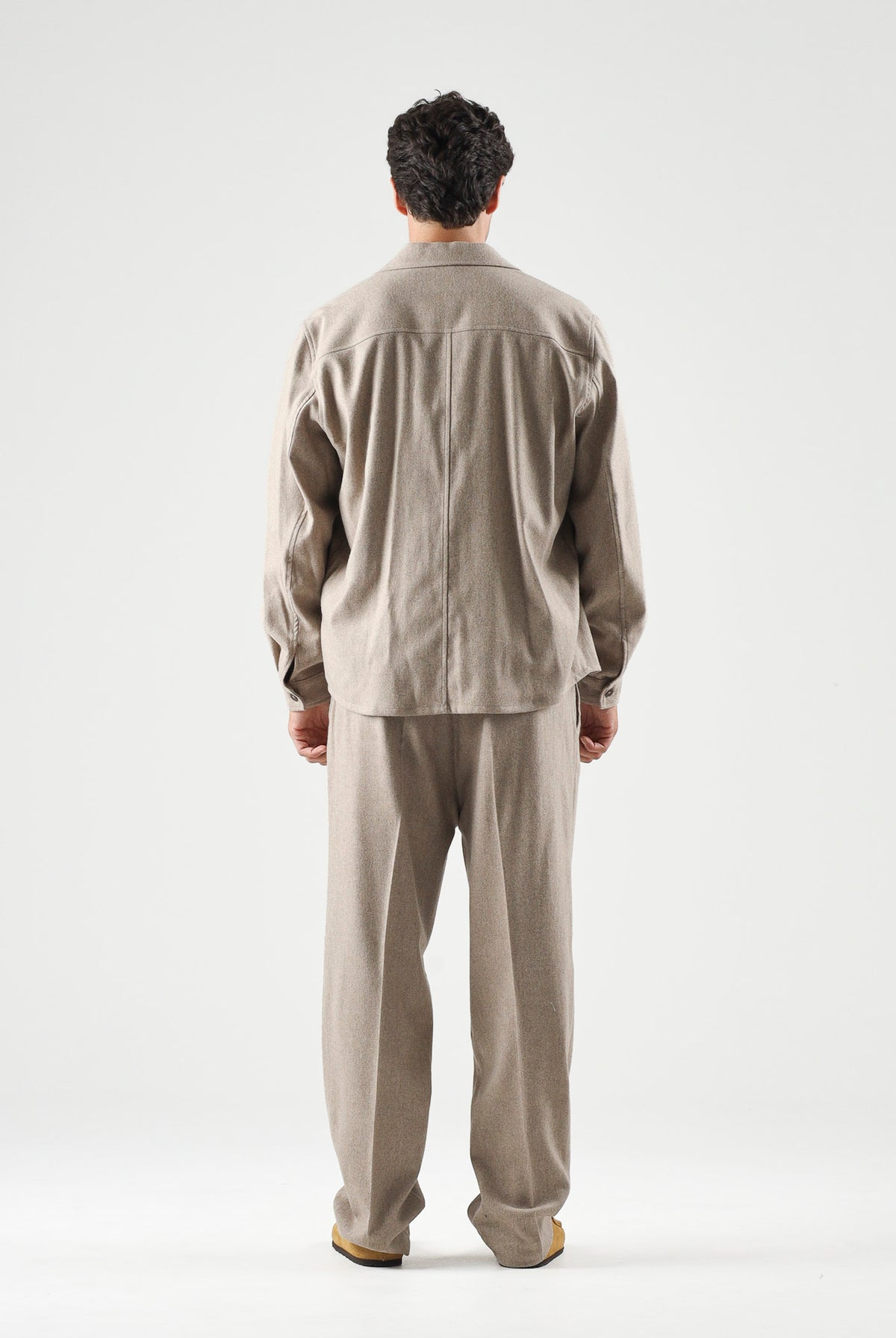 I'M BRIAN Camicia manica lunga OVERSHIR colore basico beige, uomo. CA3829 0025 I'M BRIAN