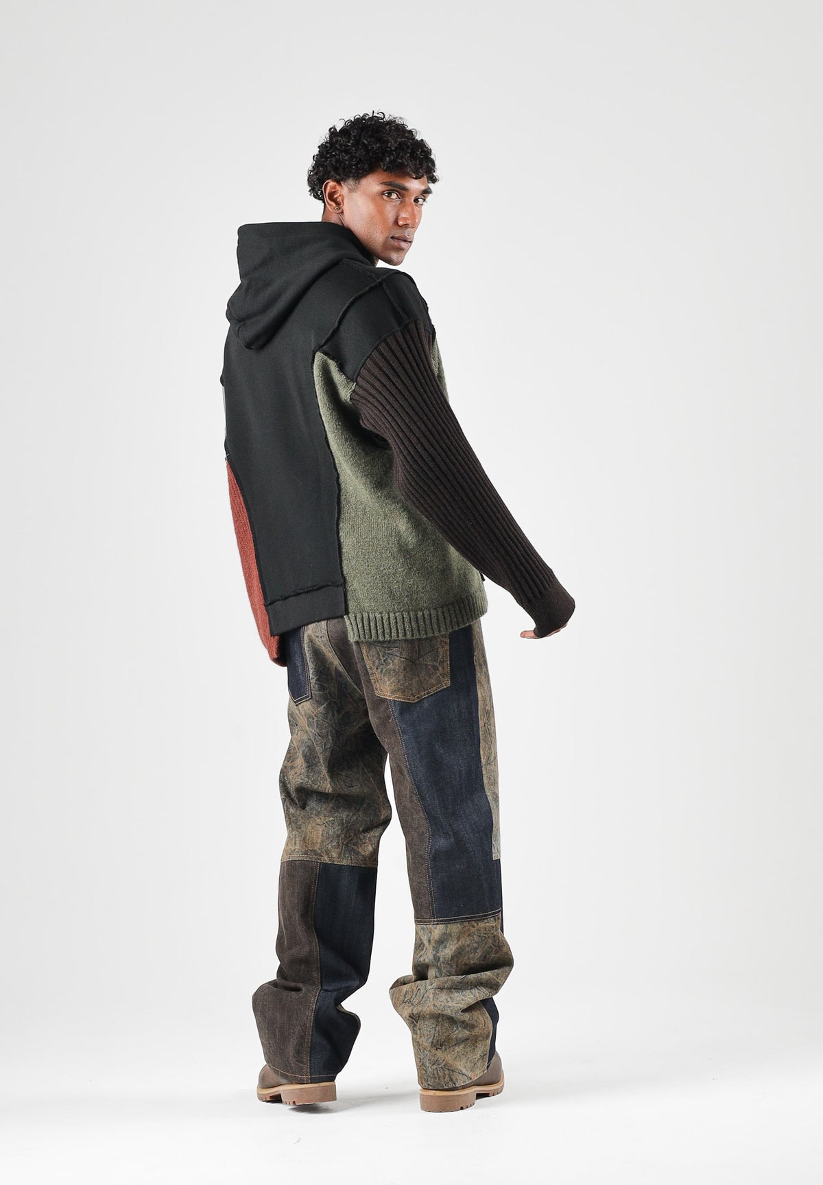 I'M BRIAN Jeans PATCHWORK BAGGY blu denim per uomo con inserti patchwork in lavaggi differenti. JASON1526 LAV1526 I'M BRIAN