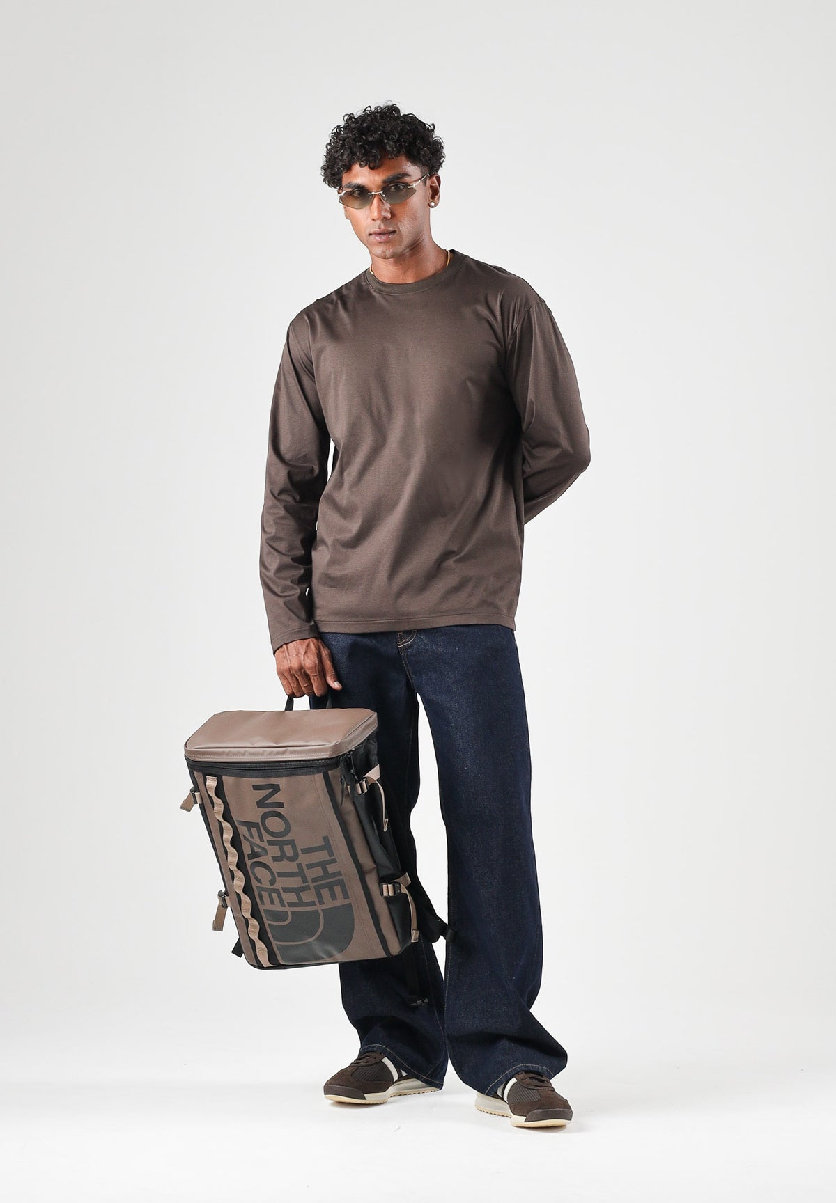 I'M BRIAN T-shirt manica lunga moro per uomo con design essenziale e vestibilità comoda. TS3932 020 I'M BRIAN