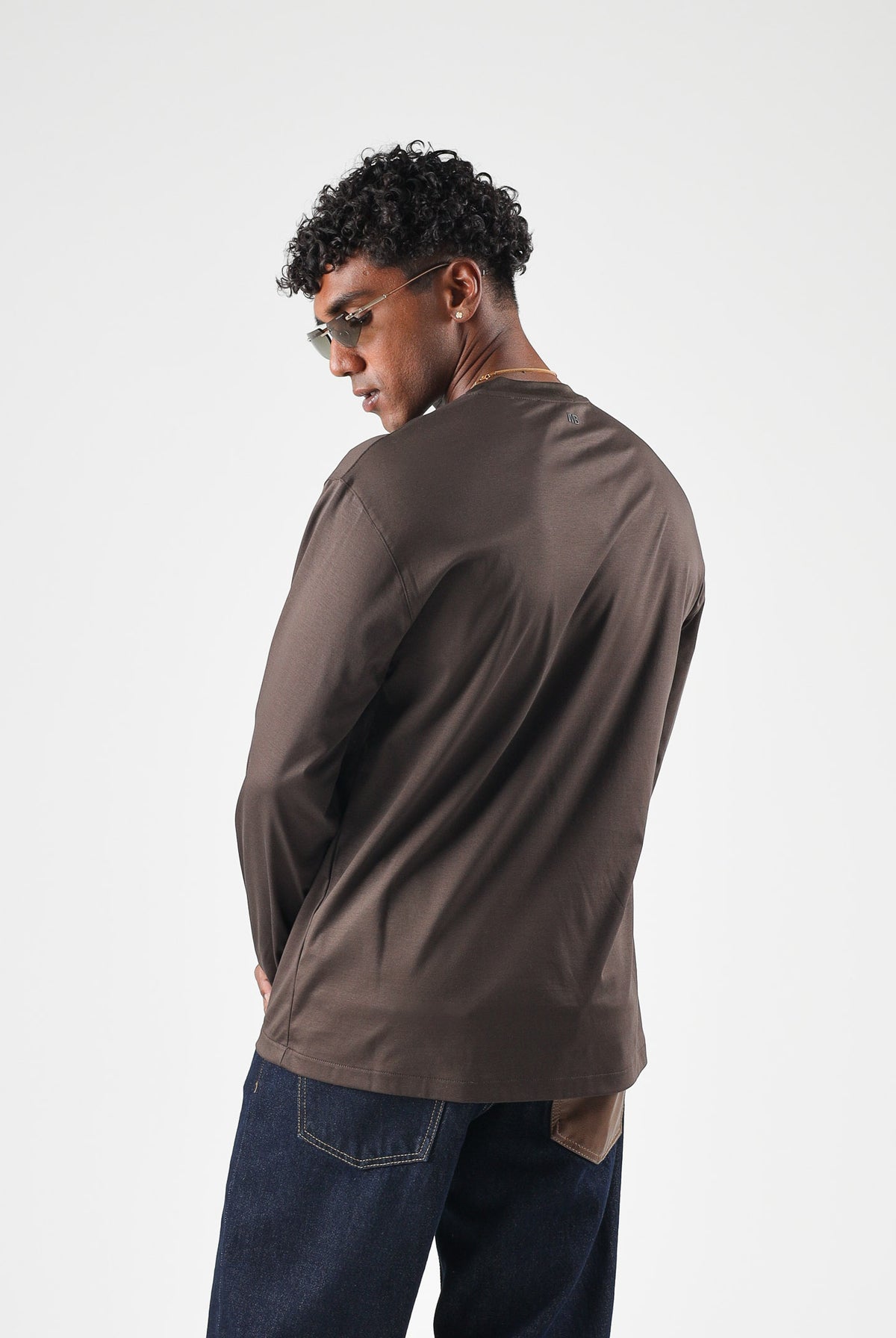I'M BRIAN T-shirt manica lunga moro per uomo con design essenziale e vestibilità comoda. TS3932 020 I'M BRIAN