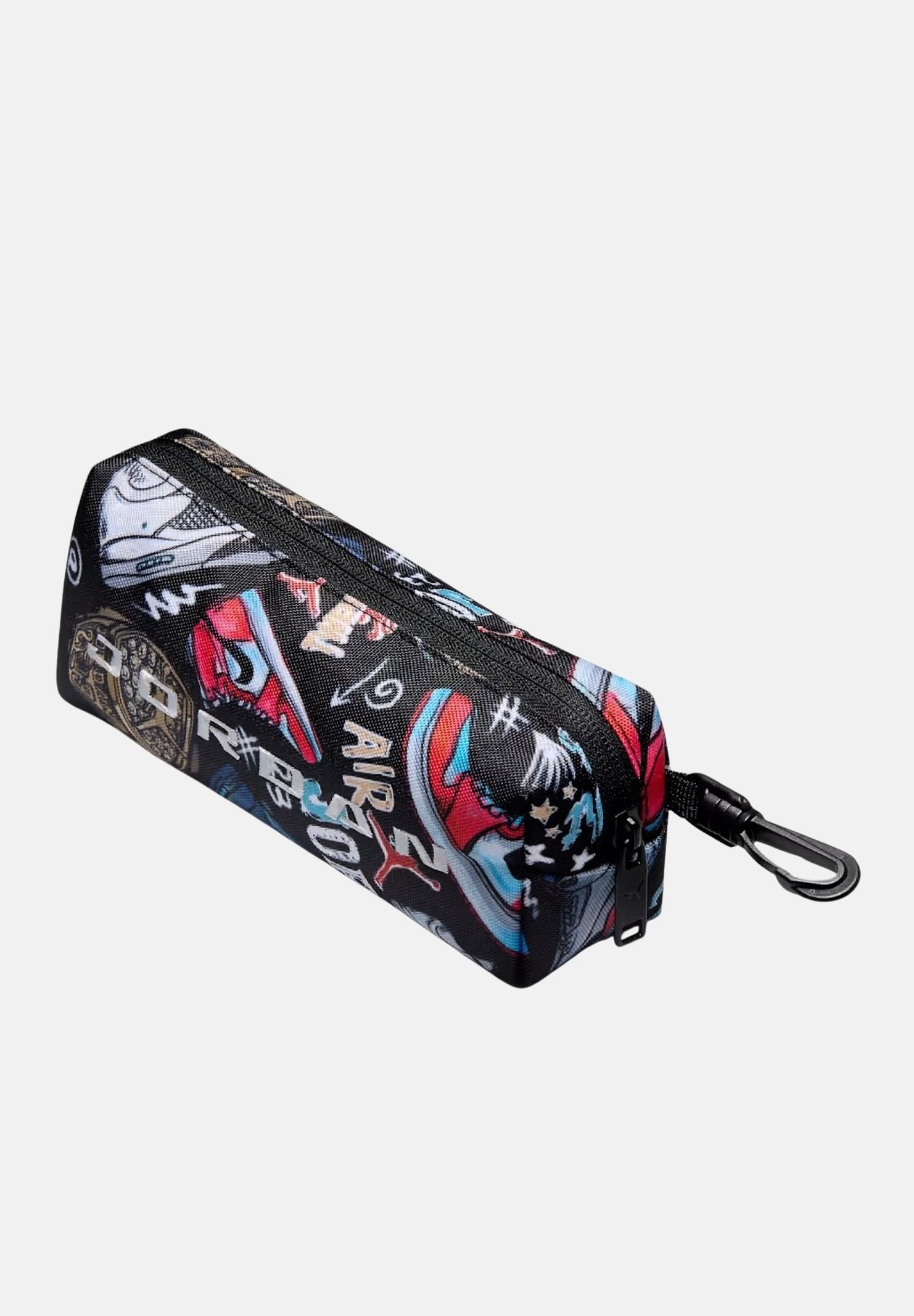 JORDAN Zaino BIG KIDS' AIR RAID BACKPACK multicolor per uomo e bambino con fantasia all-over grafica 9A9250 KR5 JORDAN