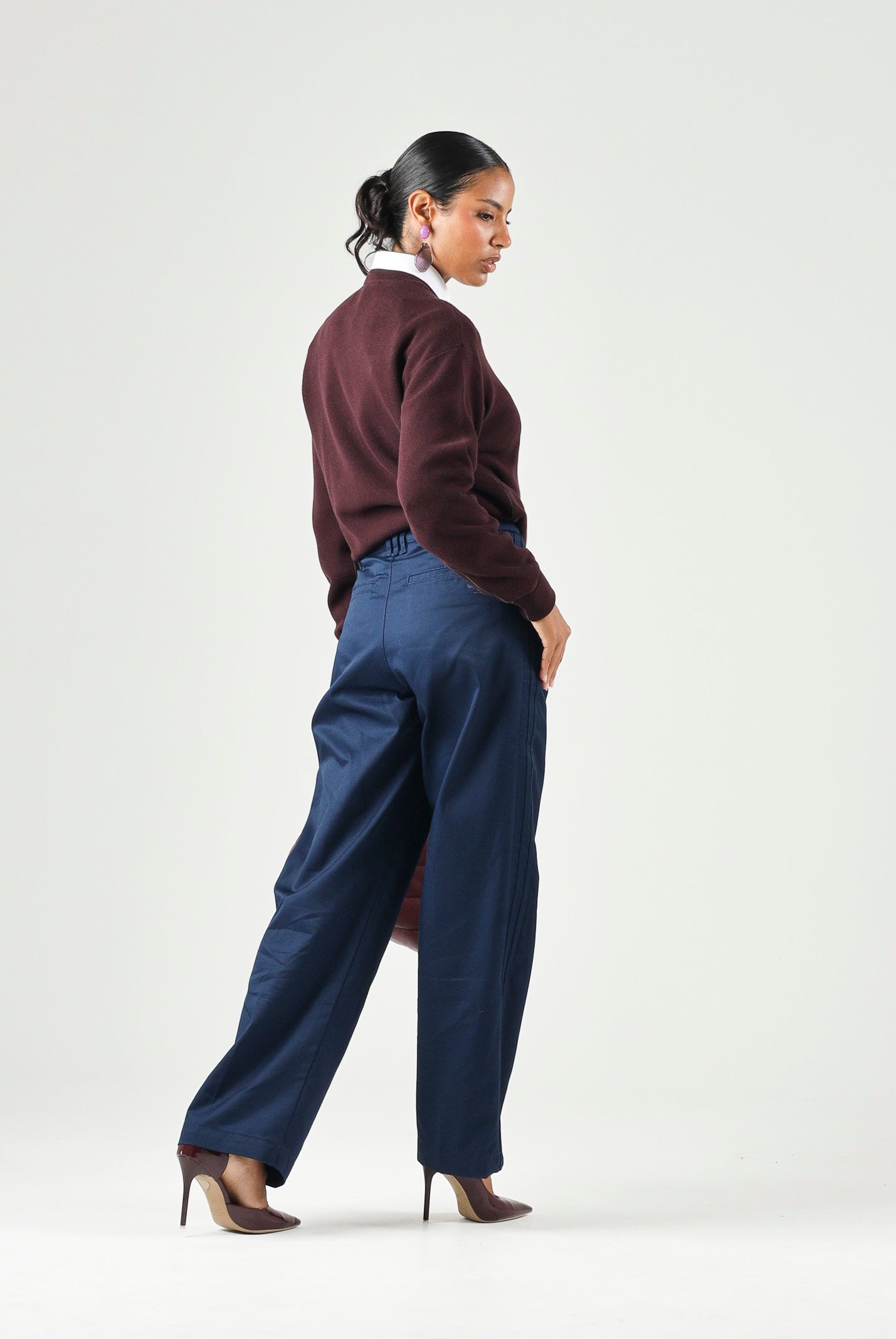 LACOSTE Maglione girocollo Chestnut Brown, marrone da donna con logo iconico coccodrillo AF4158 3KE LACOSTE
