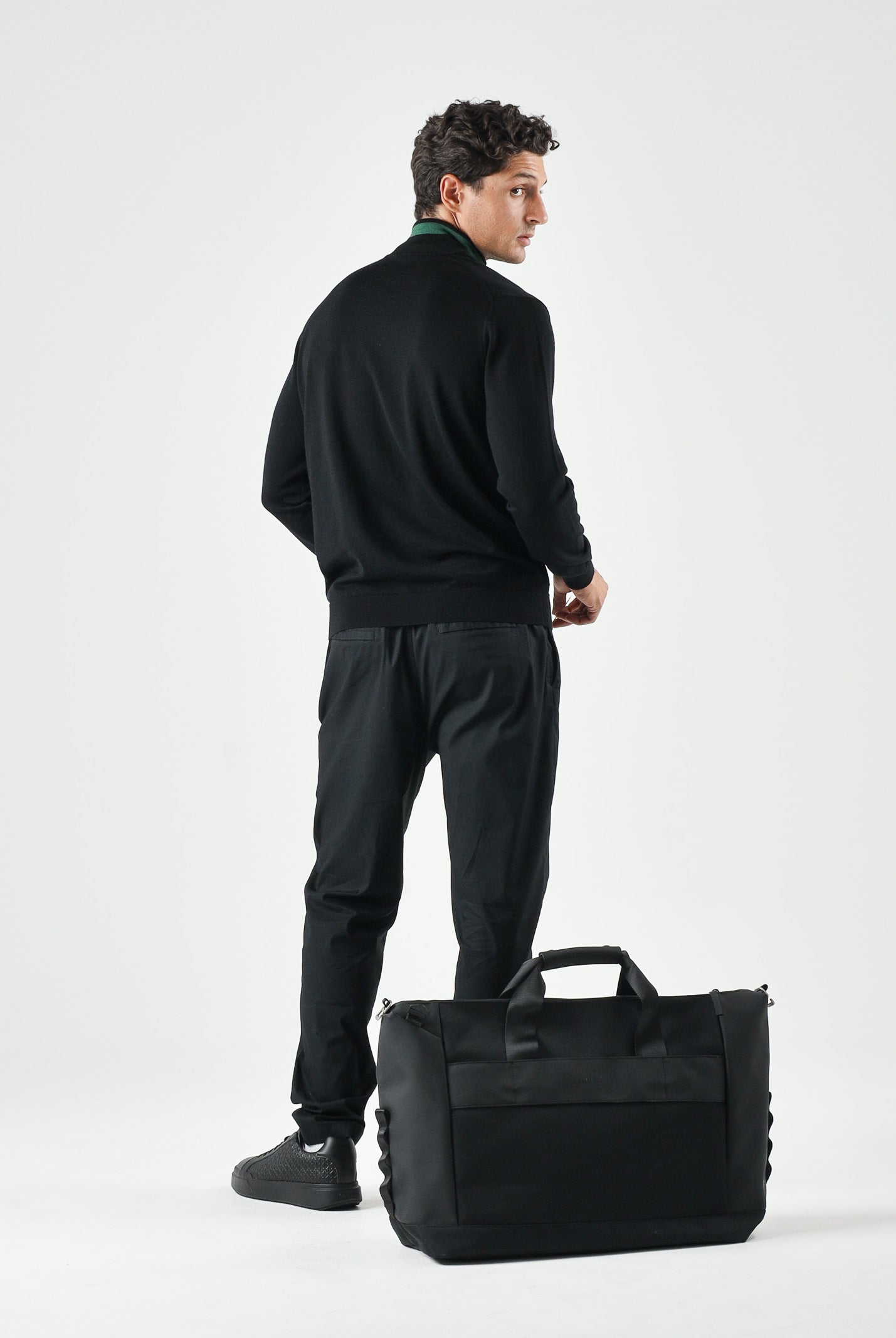 LACOSTE Maglia dolcevita in lana merino nero da uomo con iconico logo coccodrilo AH1959 031 LACOSTE