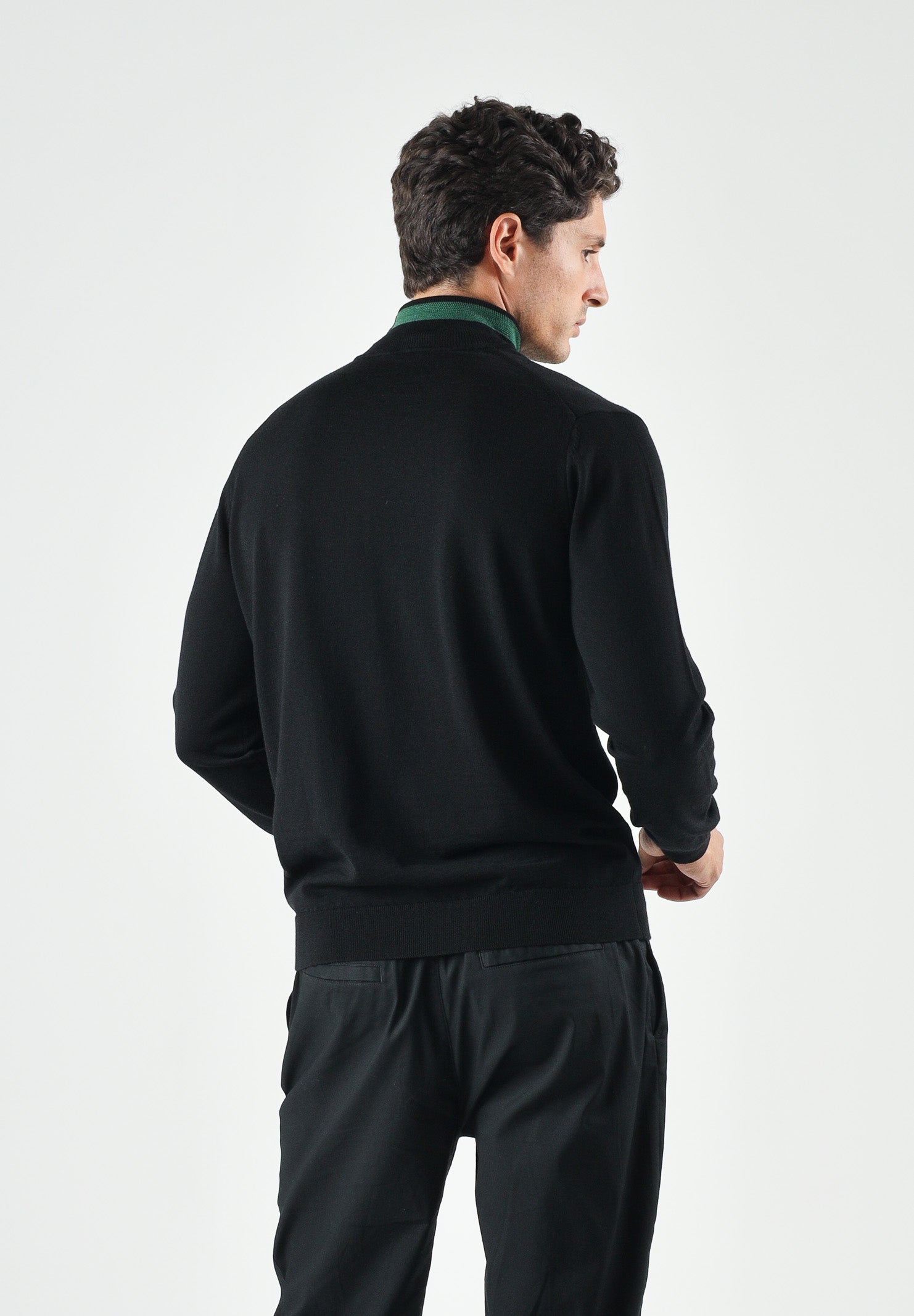 LACOSTE Maglia dolcevita in lana merino nero da uomo con iconico logo coccodrilo AH1959 031 LACOSTE
