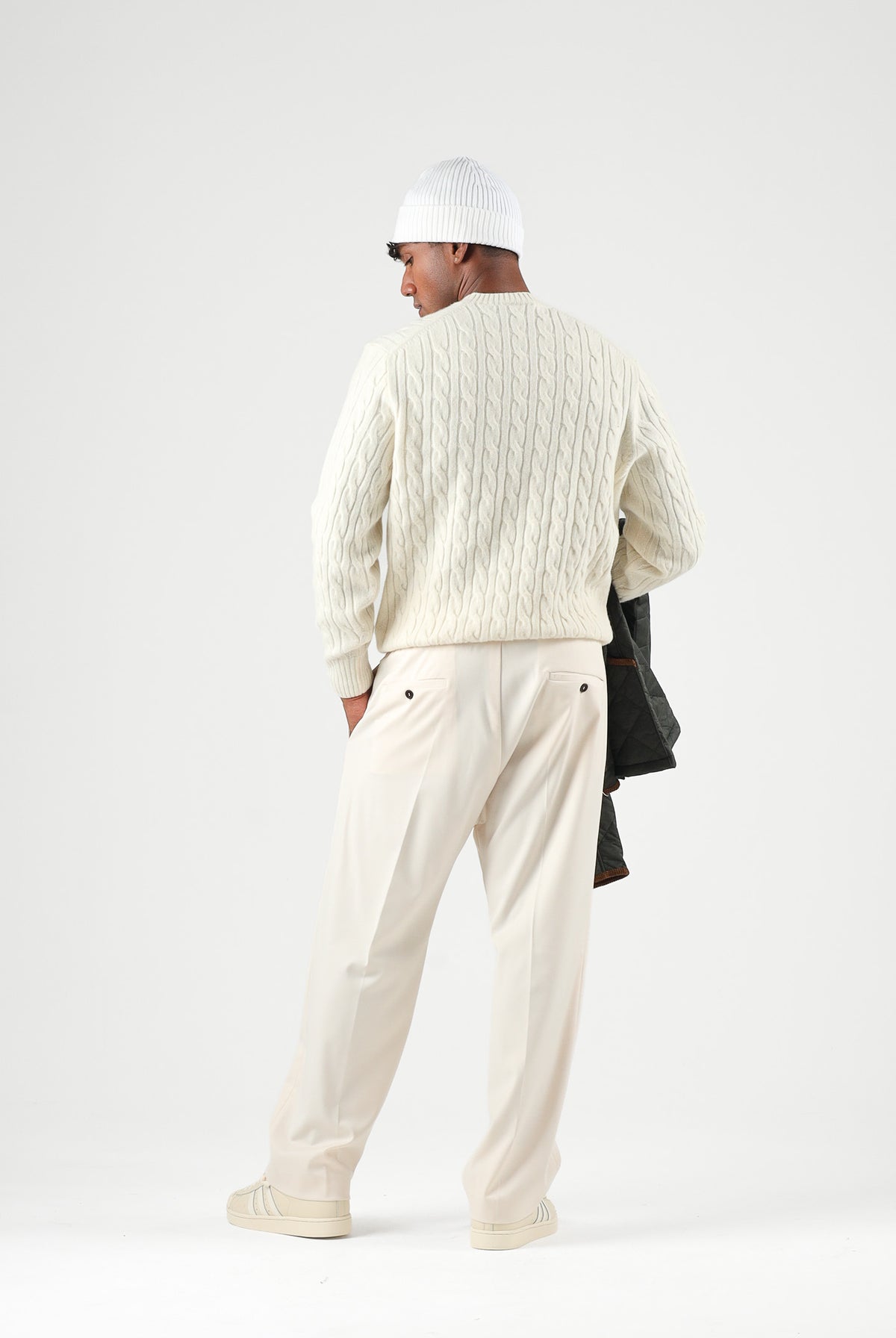LACOSTE Maglione girocollo CABLE KNIT JUMPER vaniglia per uomo e donna con lavorazione a trecce AH2924 XFJ LACOSTE
