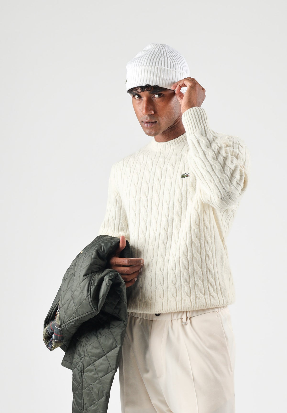 LACOSTE Maglia girocollo CABLE KNIT JUMPER vaniglia per uomo e donna con lavorazione a trecce AH2924 XFJ LACOSTE