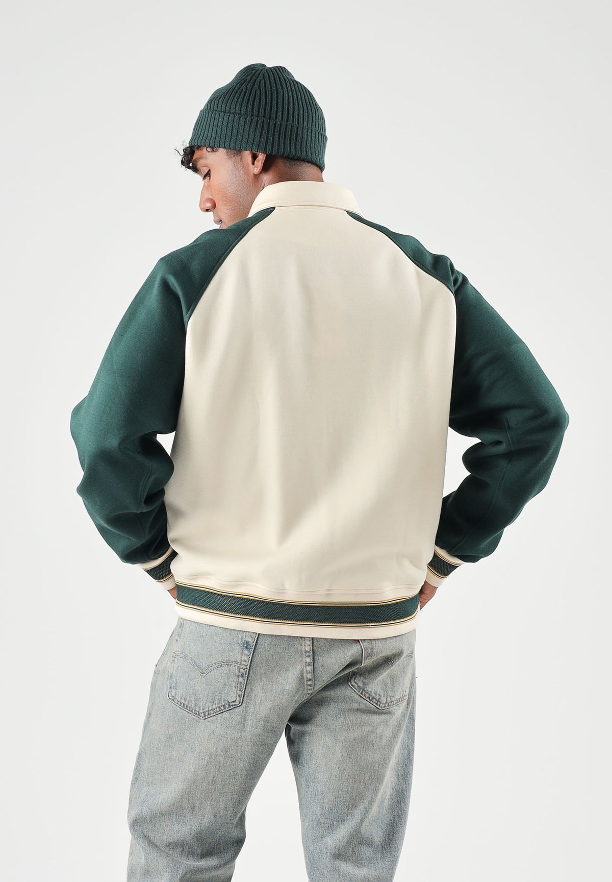 LACOSTE Felpa colletto polo WOOL BLEND panna da uomo con bottoni automatici e dettagli a righe BH8614 ZDL LACOSTE