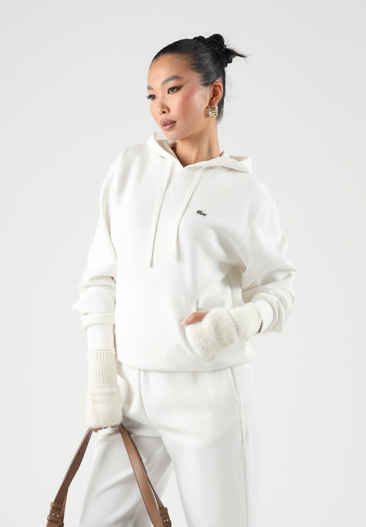 LACOSTE Felpa con cappuccio Piqué Hoodie, bianca, per uomo e donna con coccodrillo ricamato sul petto.<BR/> SF5259 70V LACOSTE