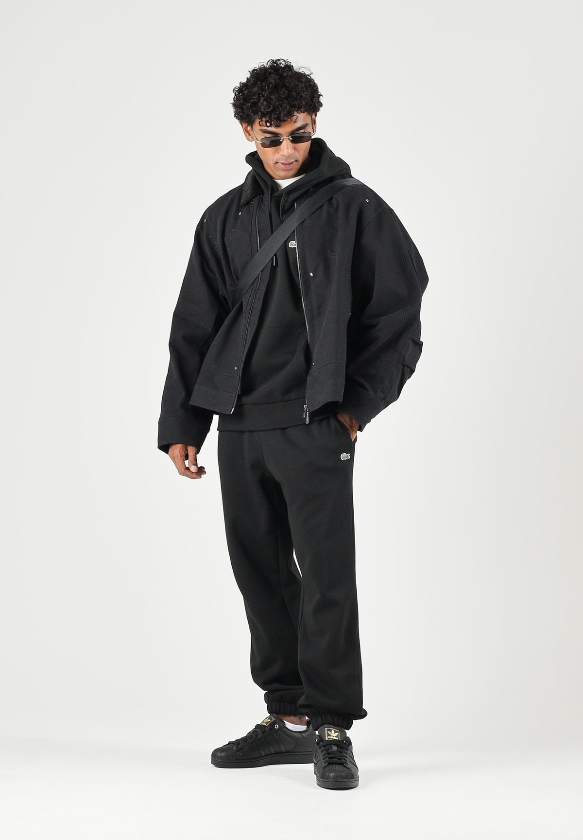 LACOSTE Felpa con cappuccio nero per uomo e donna con logo iconico SH8863 031 LACOSTE