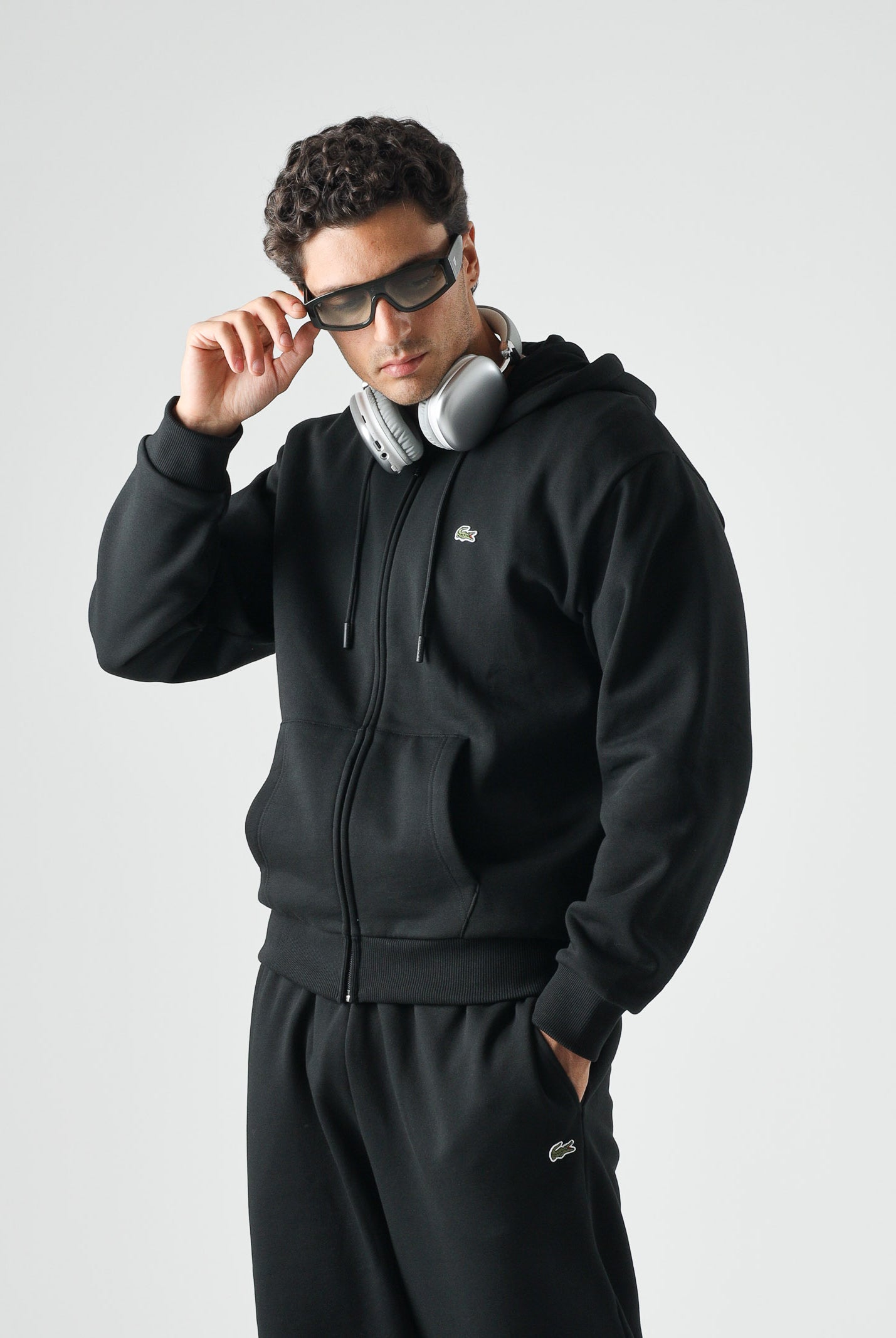 LACOSTE Felpa con cappuccio, nero per uomo e donna con coccodrillo ricamato sul petto SH8864 031 LACOSTE