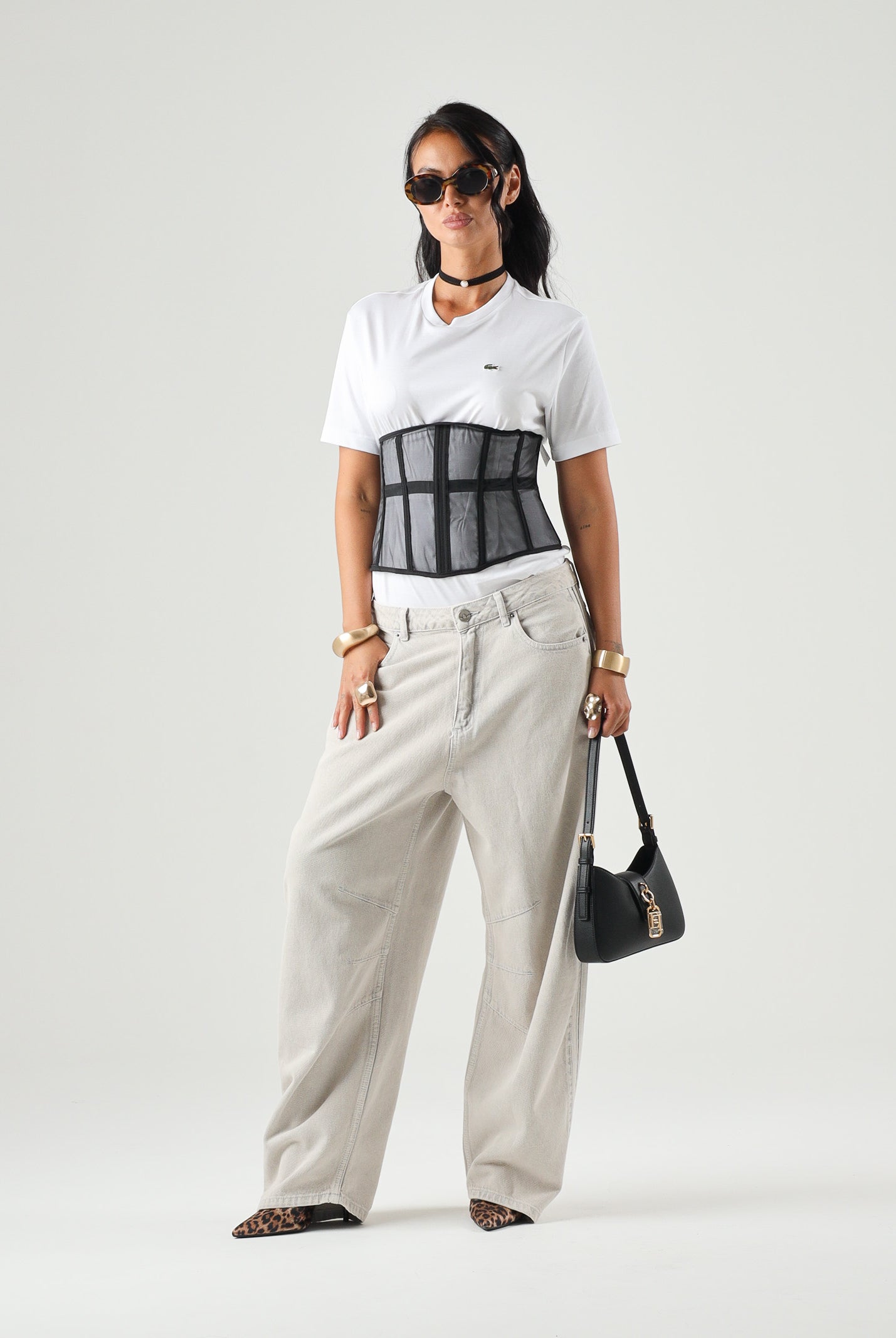 LACOSTE T-shirt PIMA RELAXED FIT, bianca per uomo e donna, con iconico coccodrillo ricamato sul petto<BR/> TF7215 001 LACOSTE