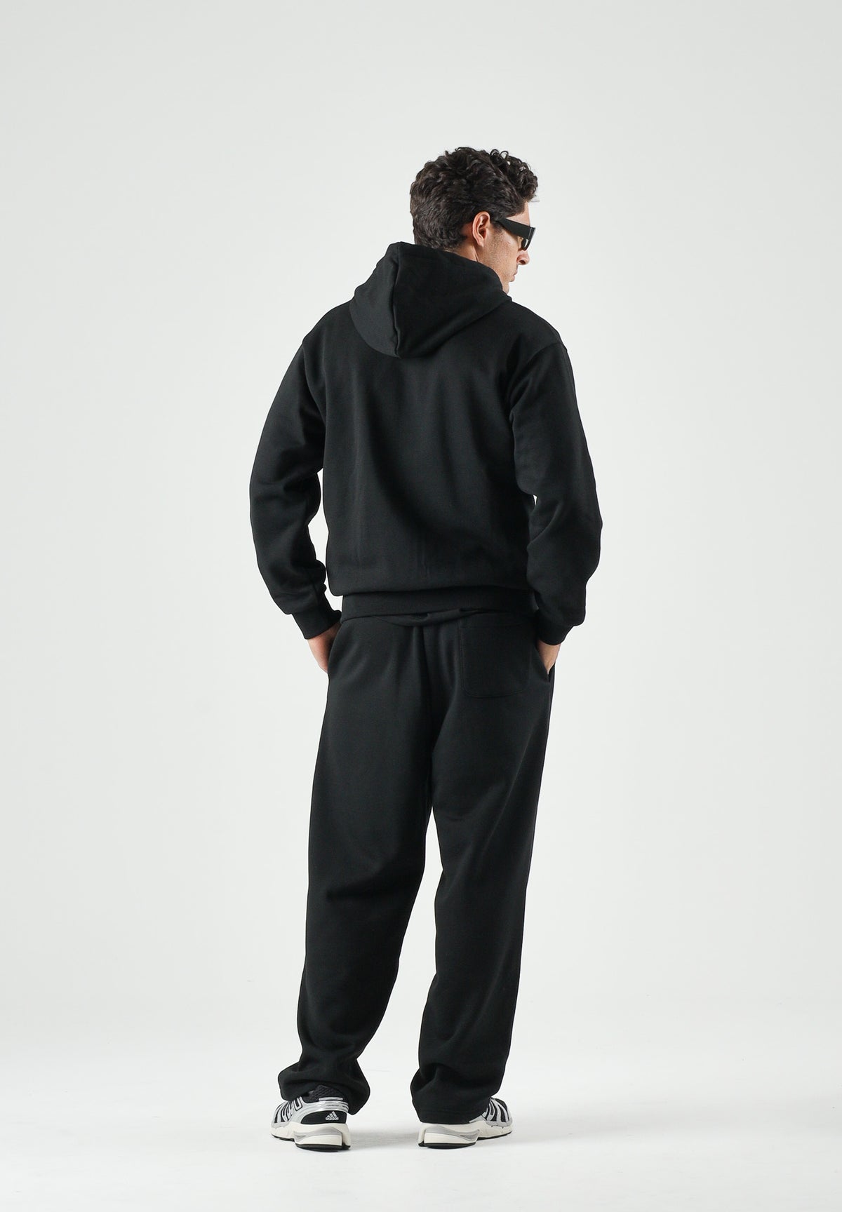LACOSTE Pantaloni sportivi neri da uomo e donna con coccodrillo ricamato. XH8867 031 LACOSTE