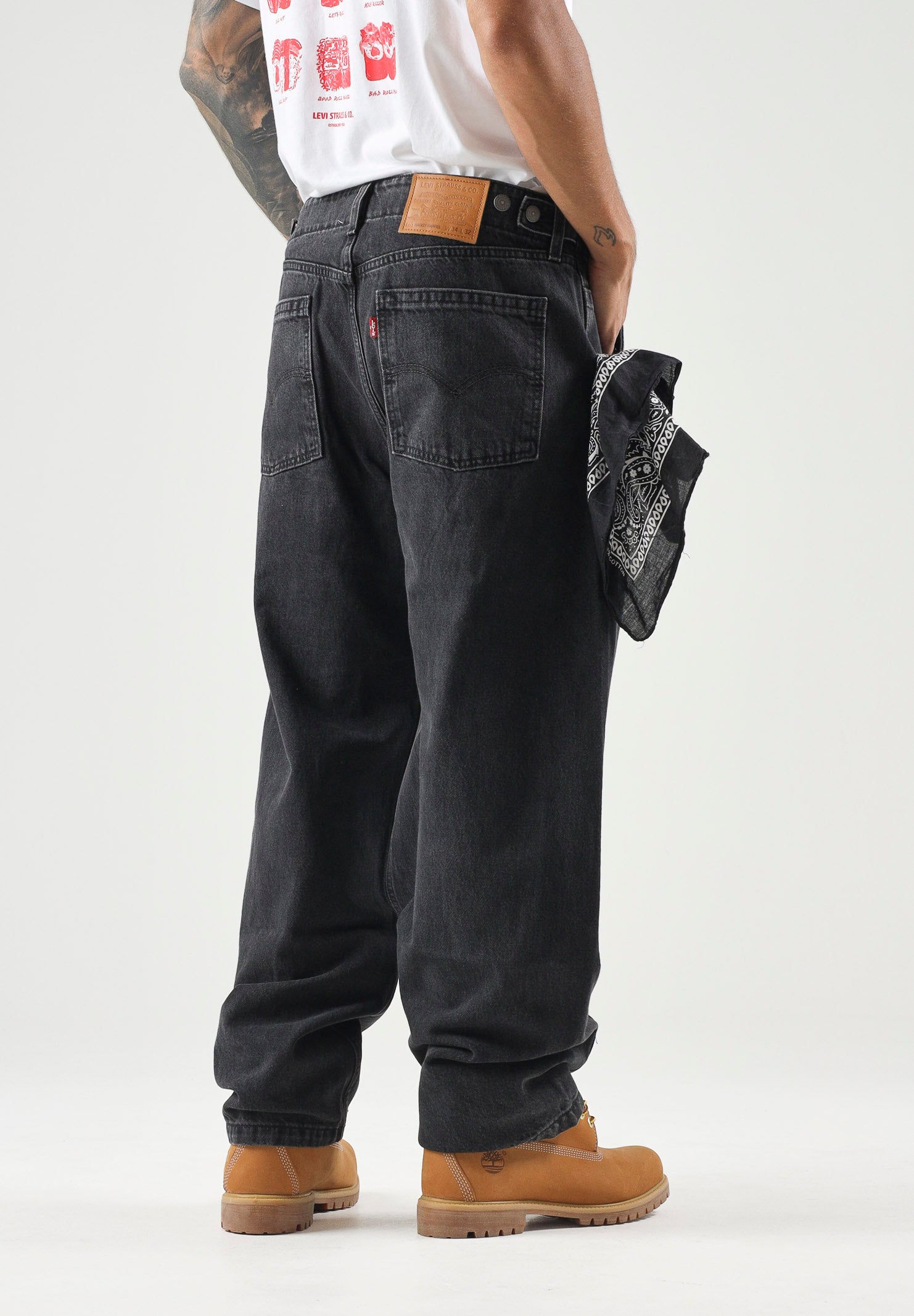 LEVI'S® Jeans BAGGY BARREL nero da uomo in denim nero tinta unita. 0057O-0003 . LEVI'S®