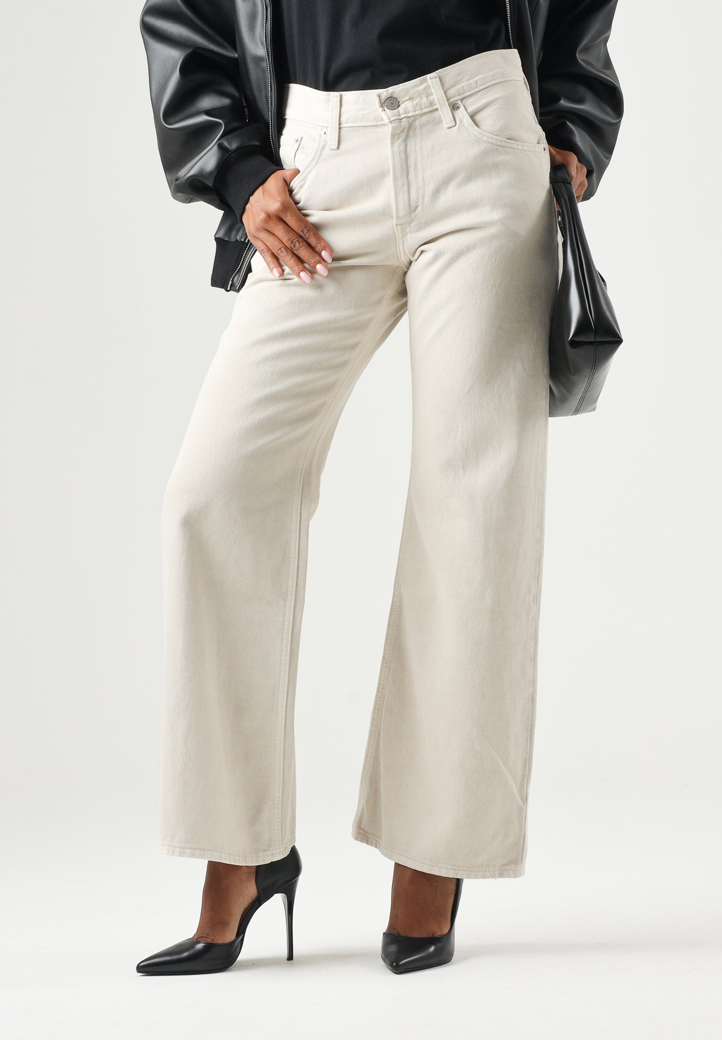 LEVI'S Jeans LOOSE BOOT neutral bianco, da donna con gamba bootcut ampia 005DO-0032 . LEVI'S®
