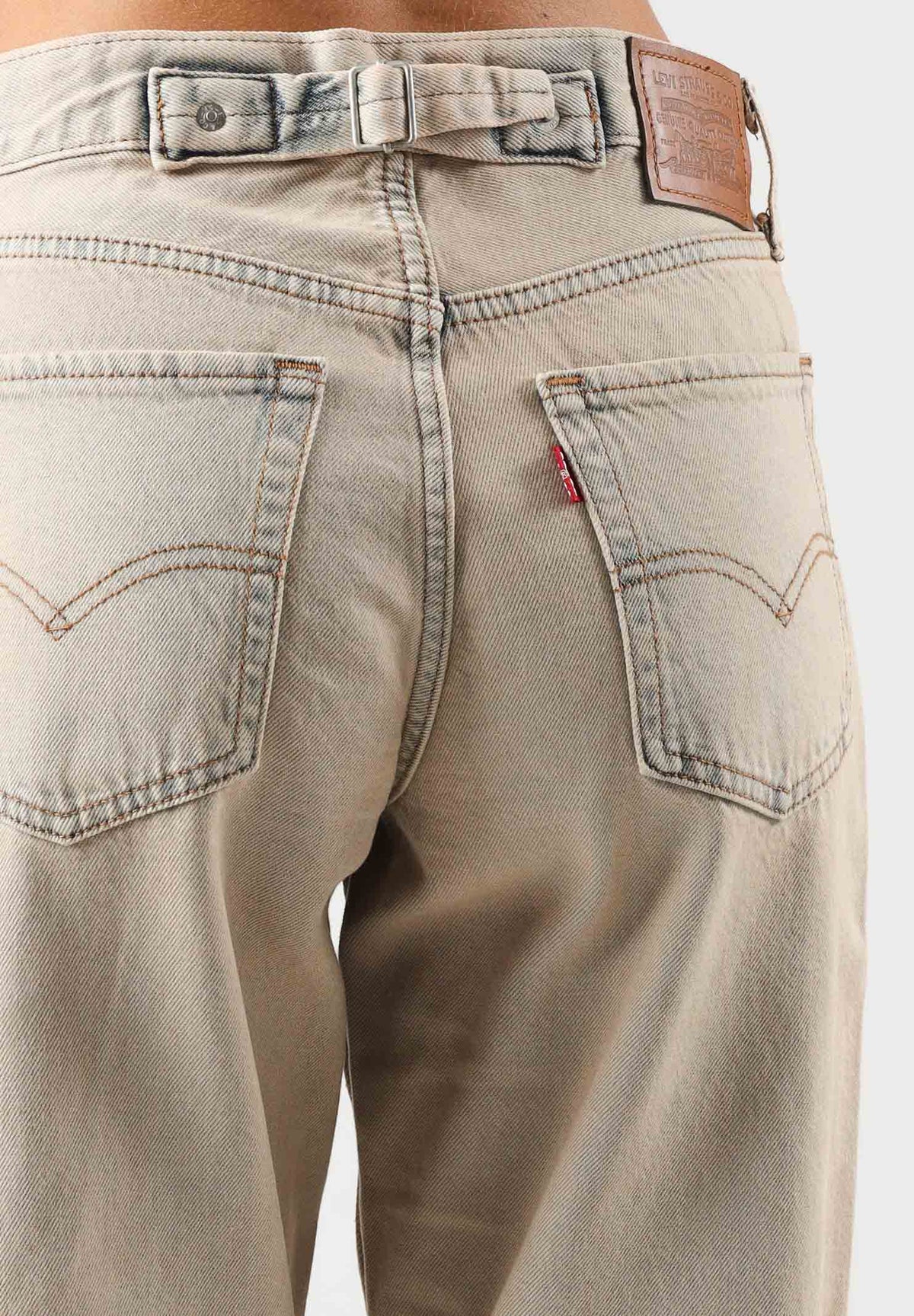 LEVI'S Jeans LOOSE TAPER New Hire Tan beige sabbia chiaro da donna 0083N-0009 . LEVI'S®