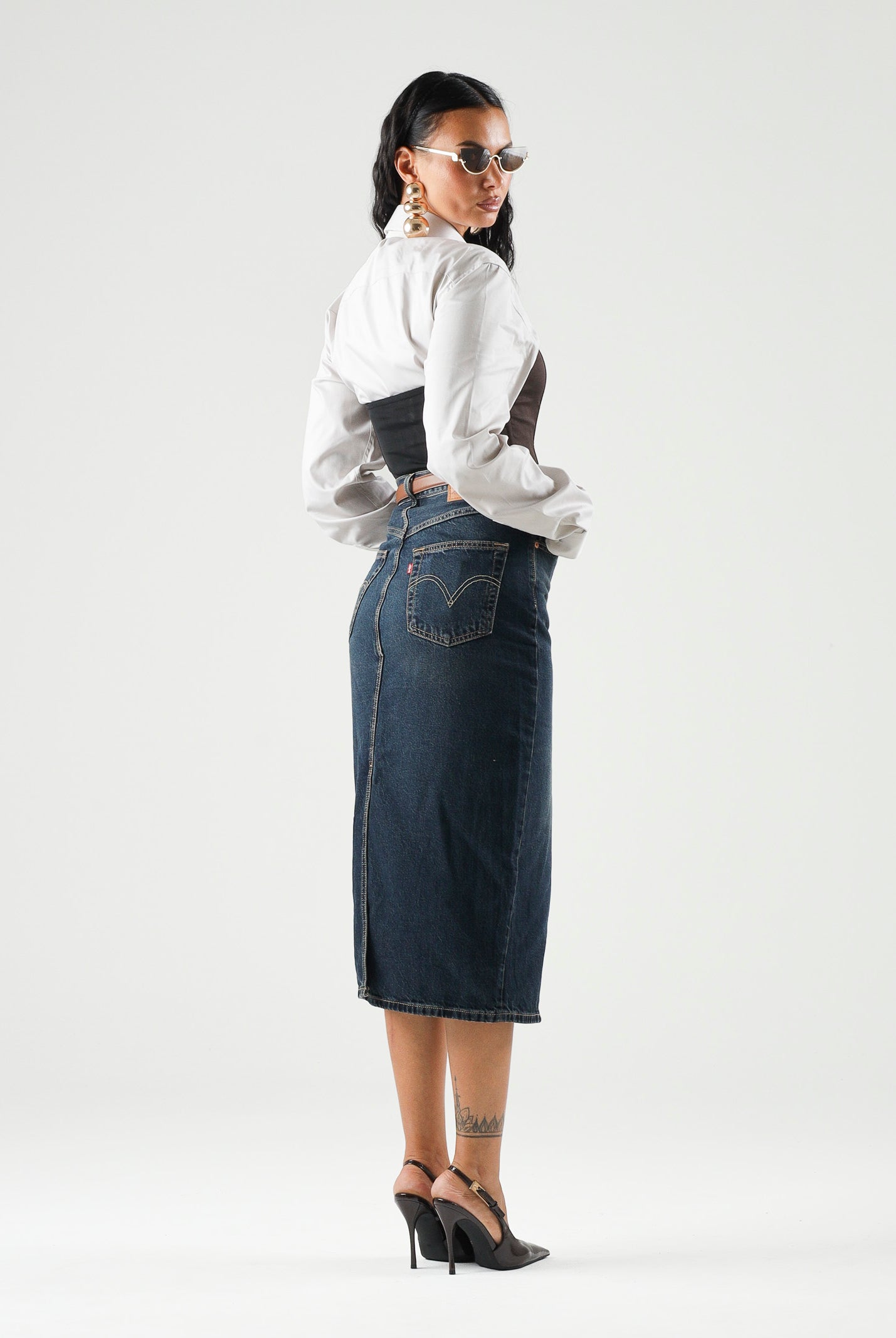 LEVI'S Gonna DECON SLIT MIDI SKIRT Dark Indigo blu da donna con spacco frontale decostruito. 008AF-0001 . LEVI'S®