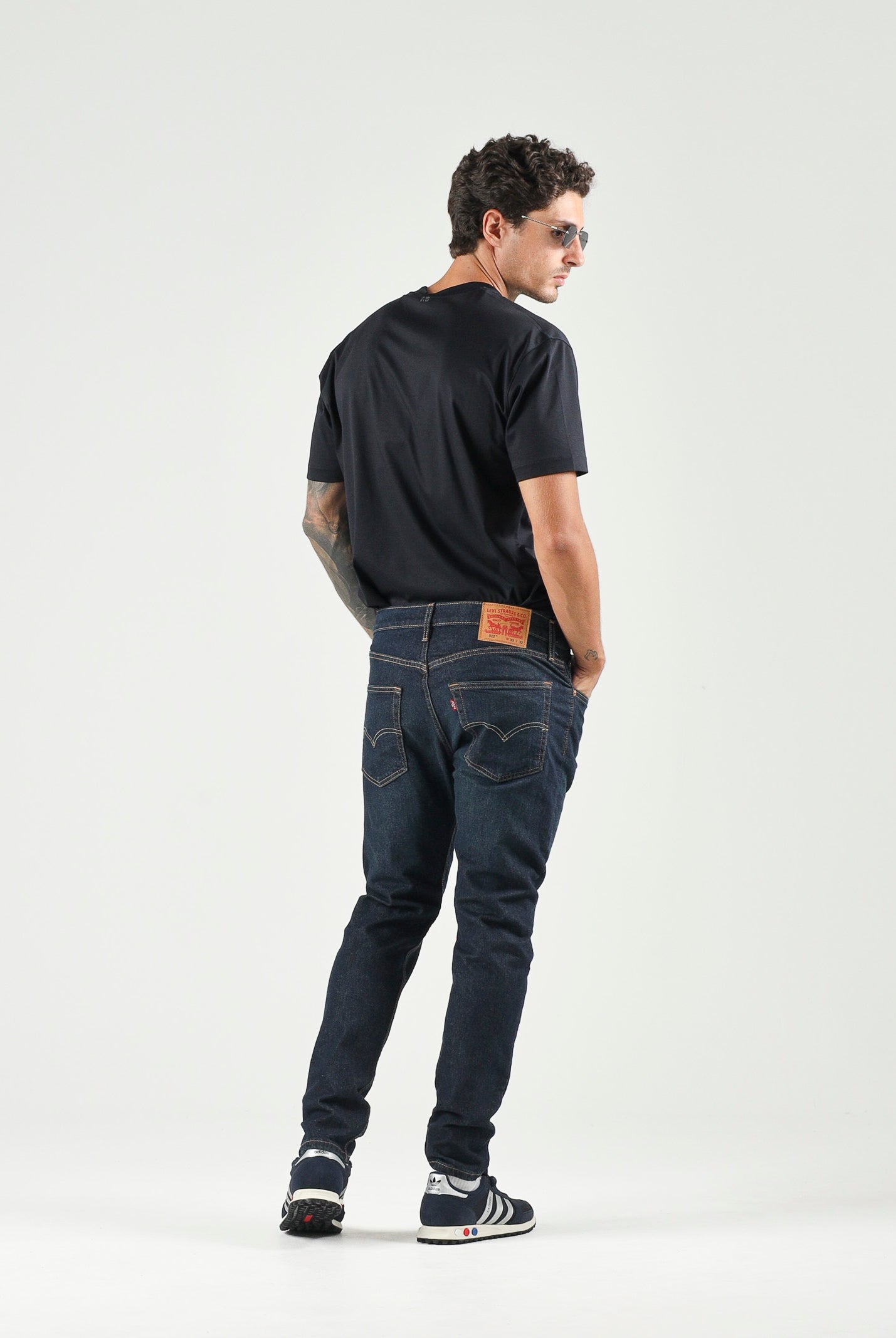 LEVI'S® Jeans 512™ SLIM TAPER dark wash, blu scuro, da uomo<BR/> 28833-1317 . LEVI'S®
