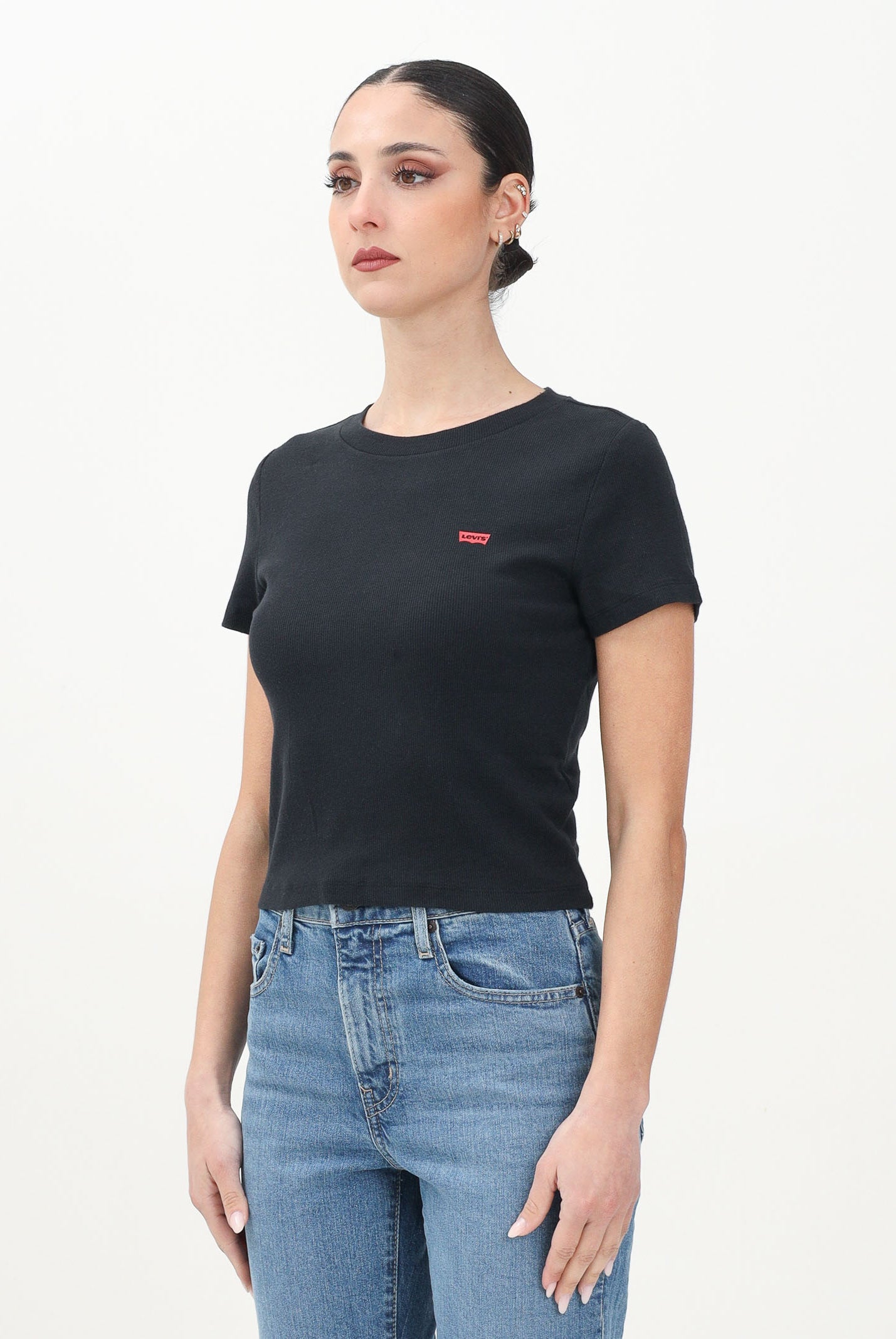 LEVI'S® T-shirt a manica corta ESSENTIAL nera da donna A7419-0014 . LEVI'S®