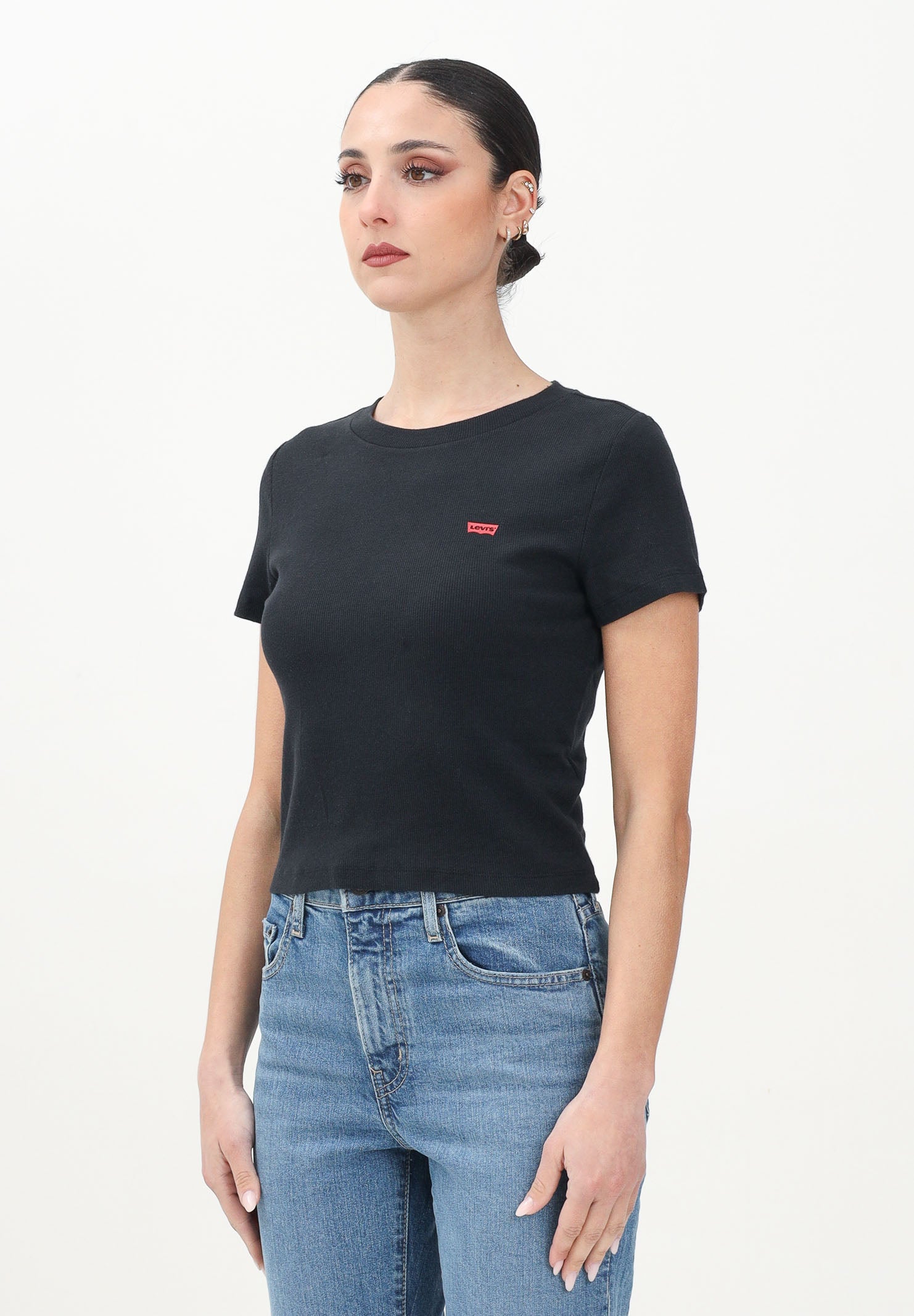 LEVI'S® T-shirt a manica corta ESSENTIAL nera da donna A7419-0014 . LEVI'S®