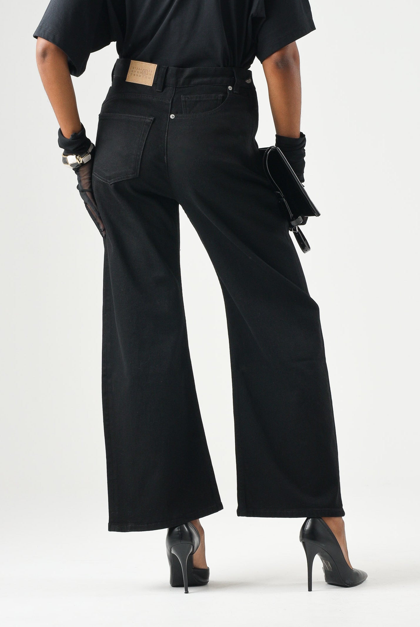 MM6 MAISON MARGIELA Jeans in denim nero per donna, ragazzi e bambini con taglio dritto M60969MM09E M6900 MAISON MARGIELA